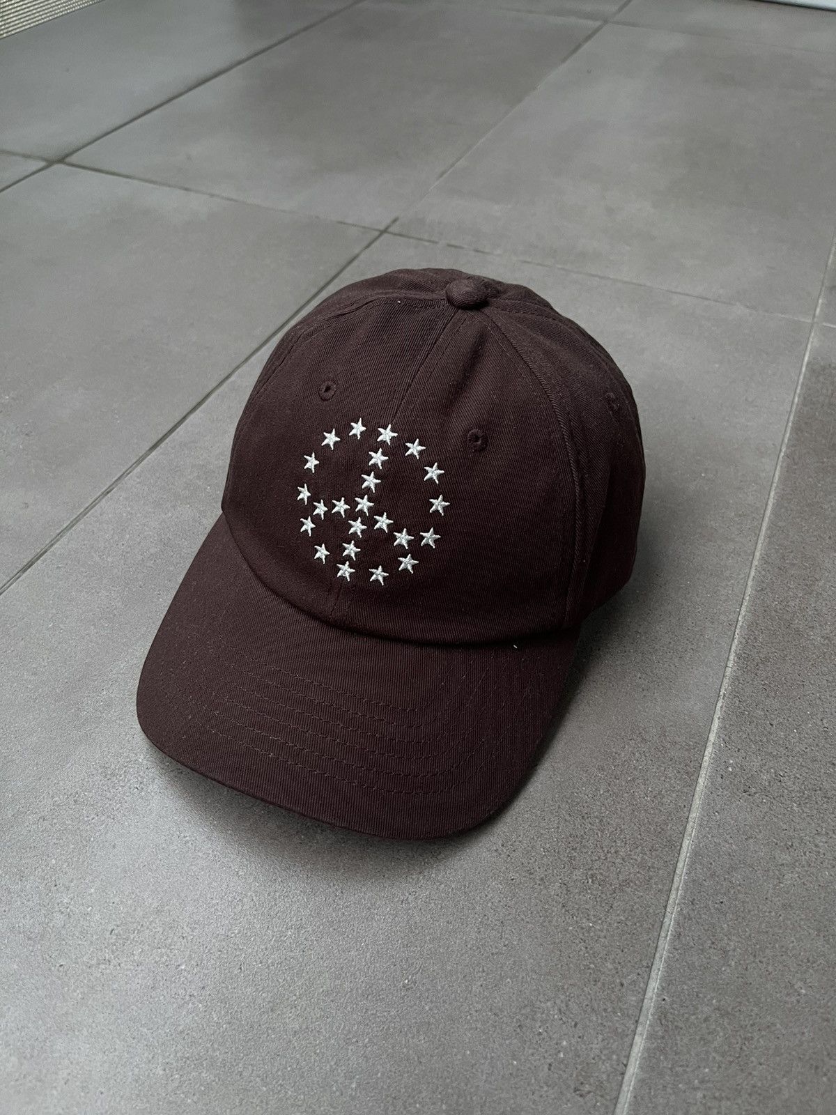 Etudes !DS! SS23 Etudes Logo Embossed Booster Brown Cap Size ONE SIZE - 2 Thumbnail