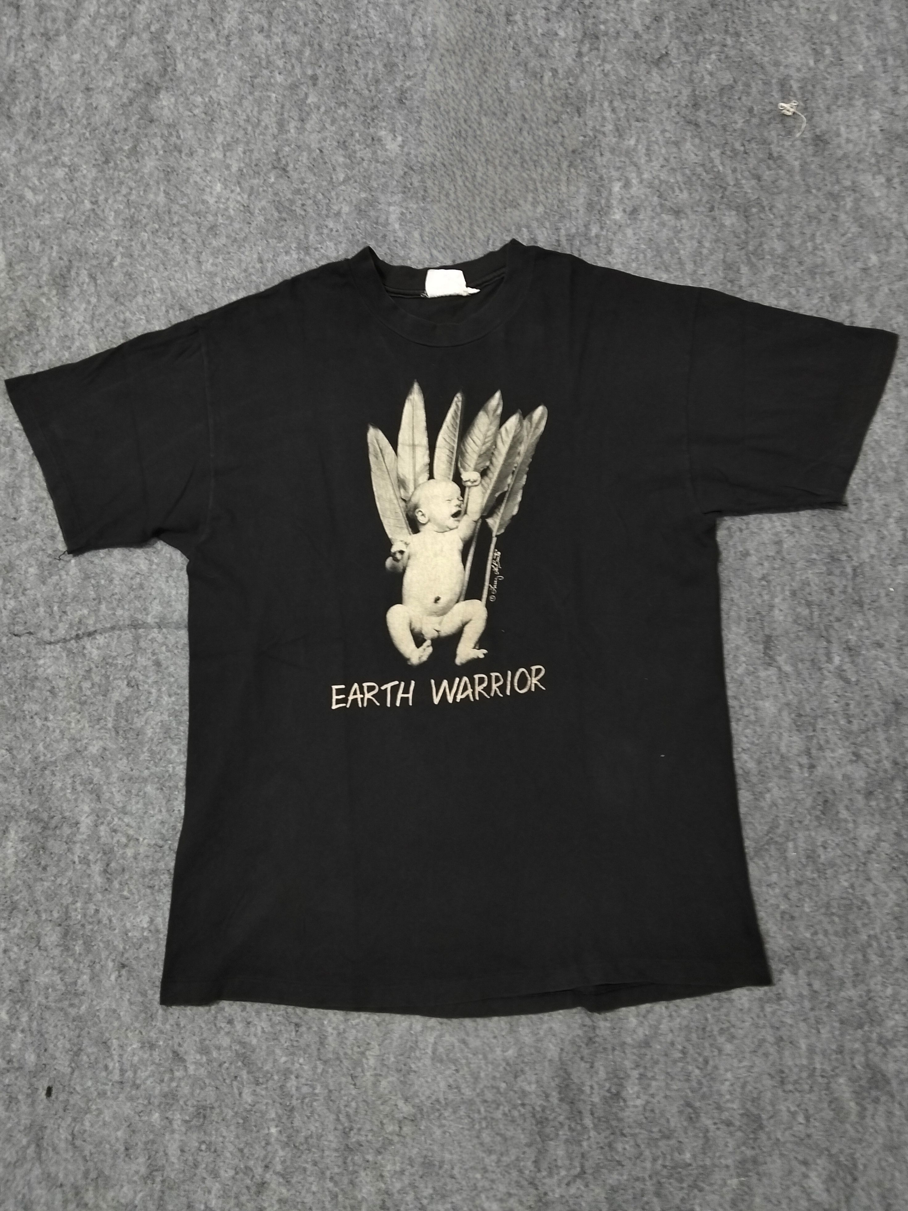 Vintage 🔥 90s Larry Labonte "Earth Warrior" Tee 🔥 Size US L / EU 52-54 / 3 - 1 Thumbnail