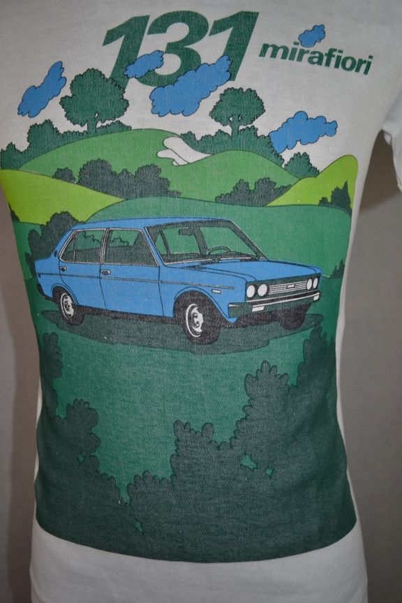 Vintage Vintage '80s Fiat 131 Mirafiori t-shirt M Size US M / EU 48-50 / 2 - 6 Thumbnail