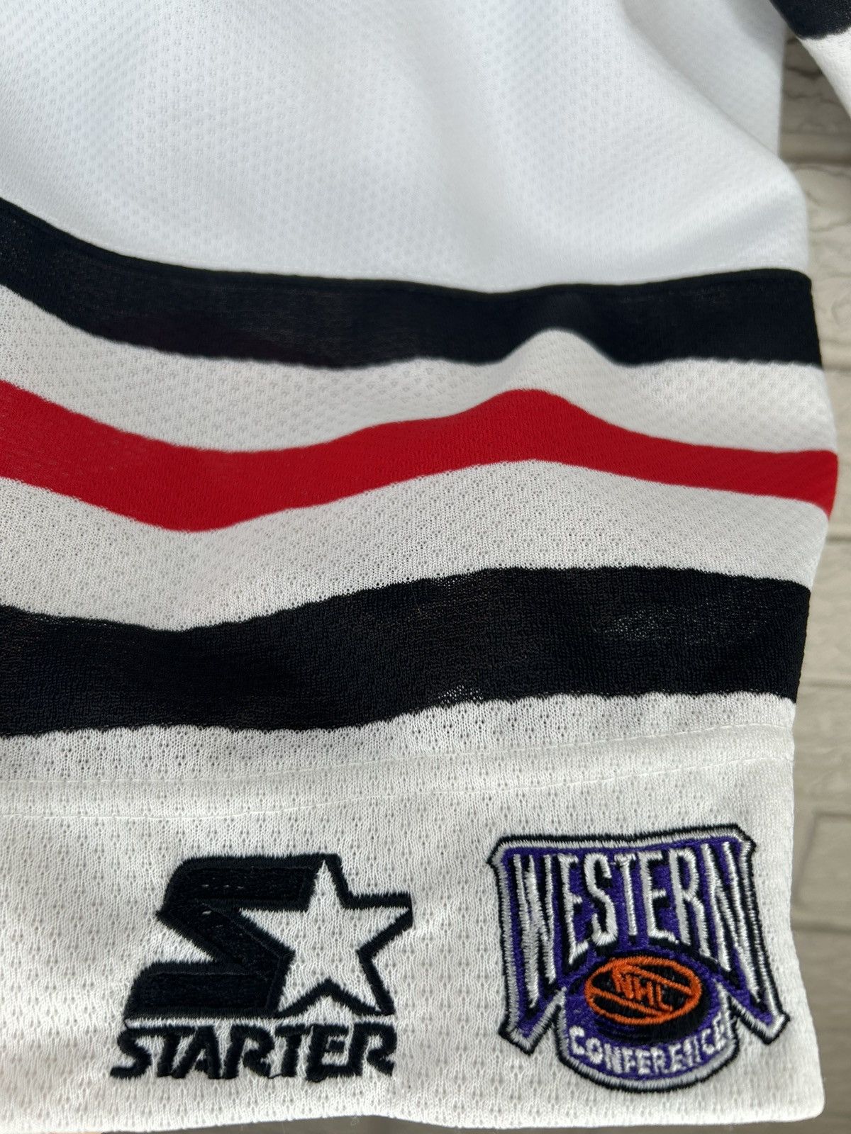 Starter Vintage Starter Chicago Blackhawks Dennis Hull Signed Jersey Size US XS / EU 42 / 0 - 9 Thumbnail