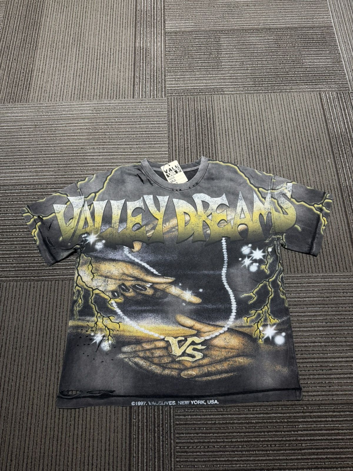 Vale VALE Hands of God Tee - XLARGE Size US XL / EU 56 / 4 - 2 Thumbnail