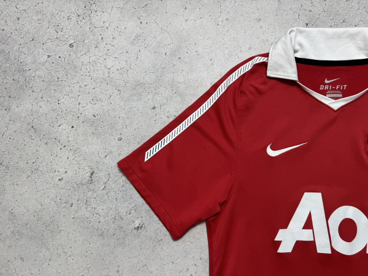Nike Nike FC Manchester United Soccer Jersey 2010/2011 Home Away Size US S / EU 44-46 / 1 - 4 Thumbnail