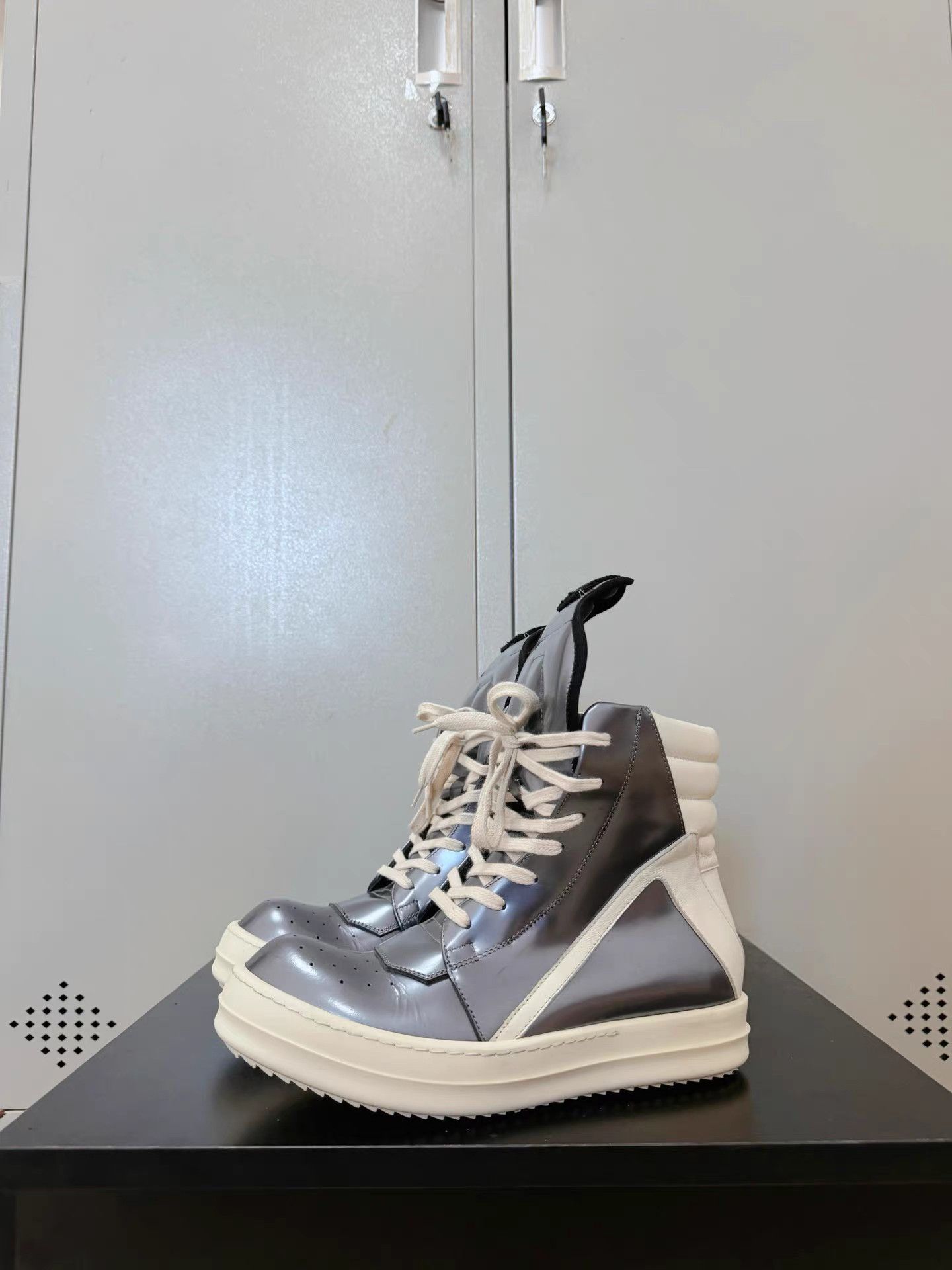 Rick Owens Rick Owens Reverse Triangle sneakers Size US 6 / IT 36 - 1 Thumbnail