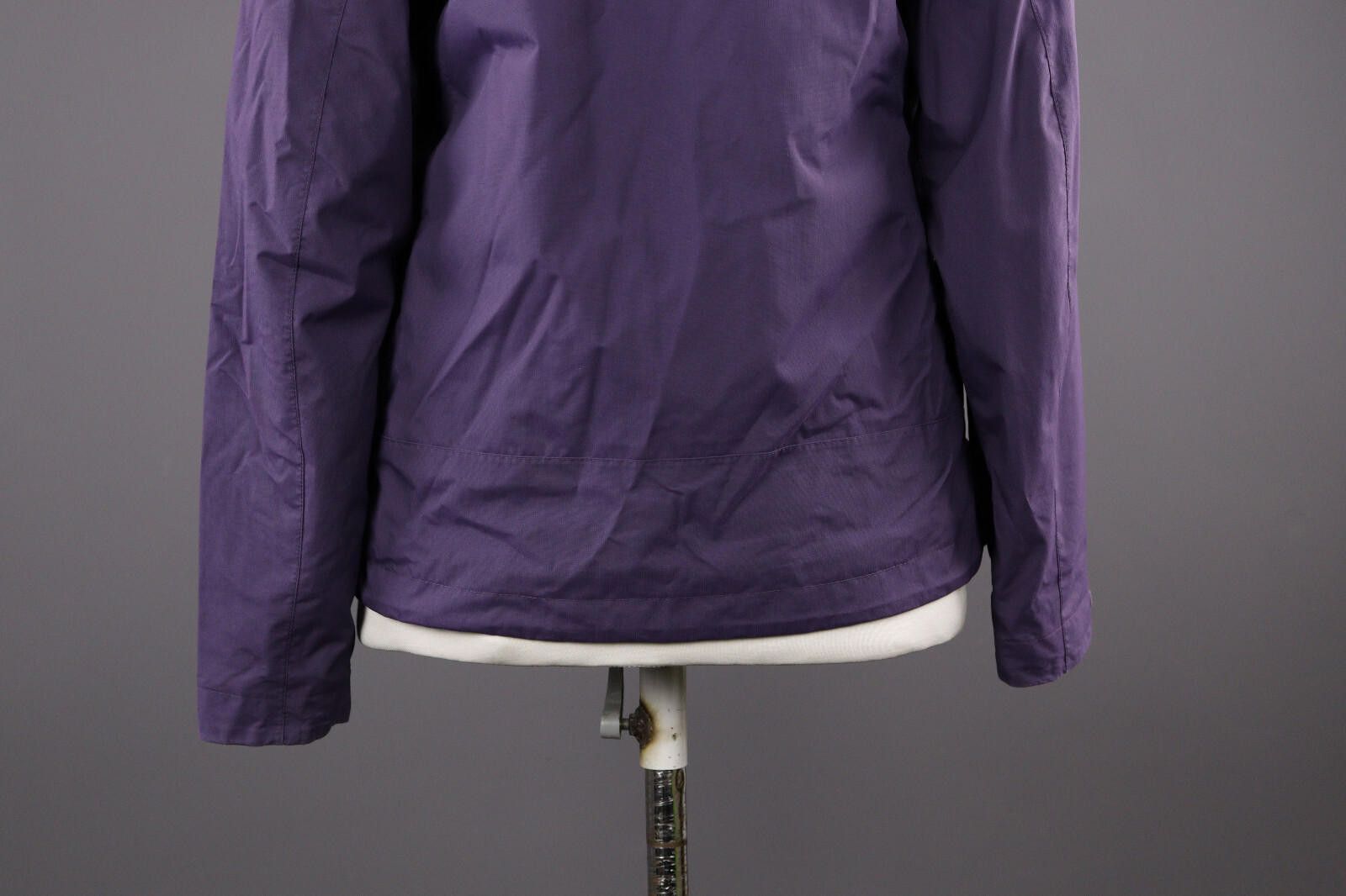 Mammut Mammut Dry-Tech Waterproof Windbreaker Outdoor Jacket Size S Size S / US 4 / IT 40 - 7 Thumbnail