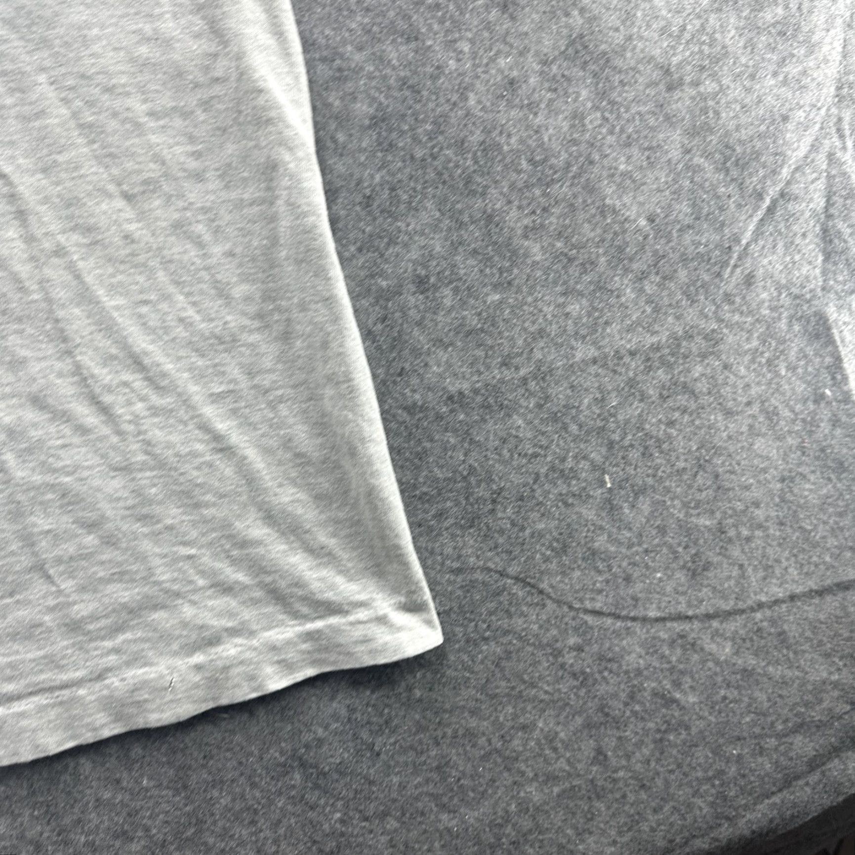 Fruit Of The Loom VINTAGE Fruit of the Loom T-Shirt Mens Large Gray 90s School Athletic Graphic Tee Size US L / EU 52-54 / 3 - 6 Thumbnail