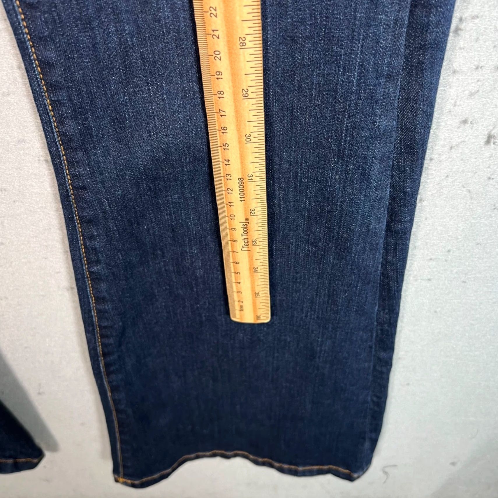 Vintage BLANKNYC Jeans Womens Flare Leg Size 31 Dark Denim Size 24" / US 00 / IT 34 - 6 Thumbnail
