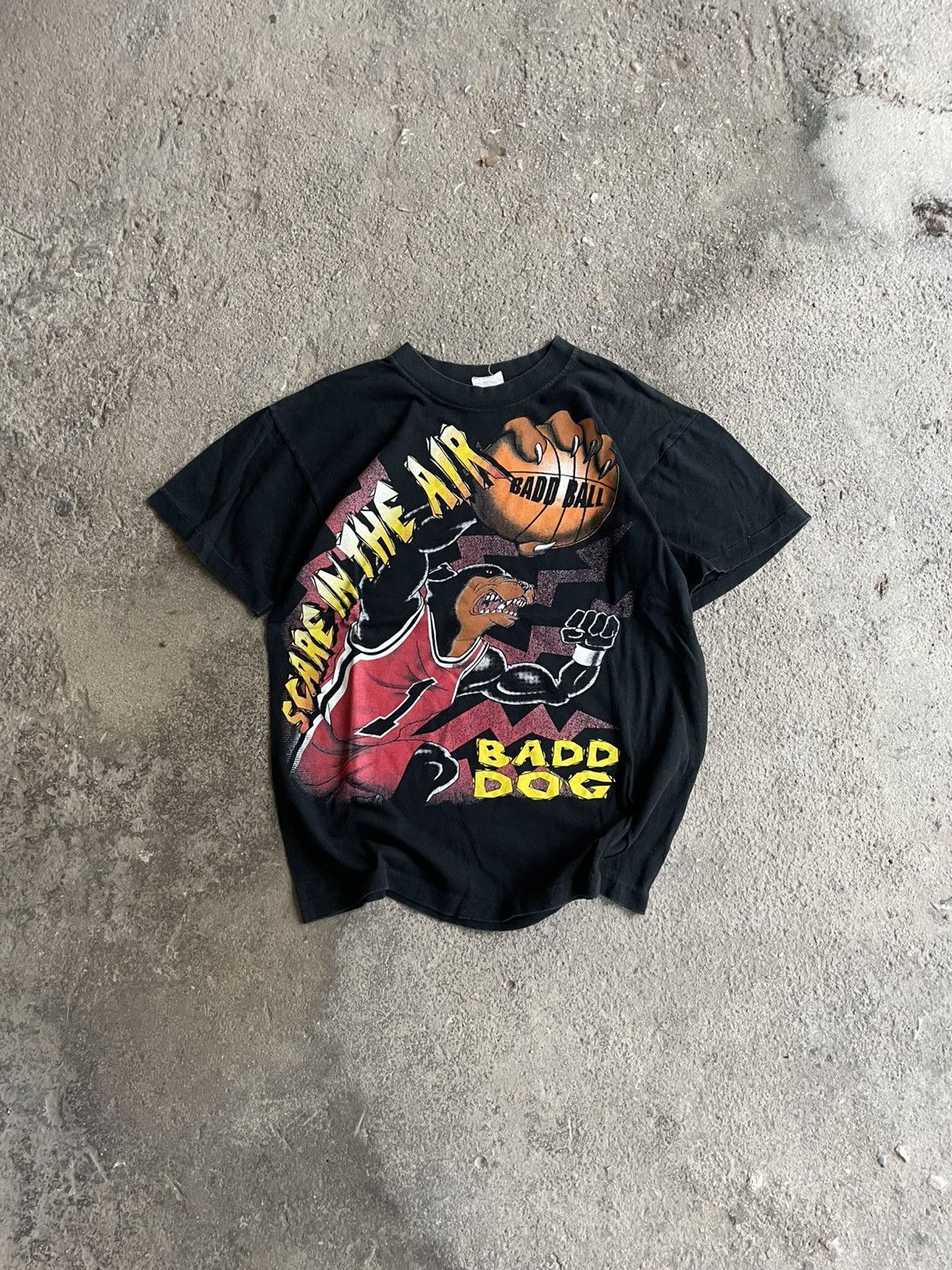 NBA Vintage “Bad Dawg” single stitch basketball tee Size US XL / EU 56 / 4 - 1 Thumbnail