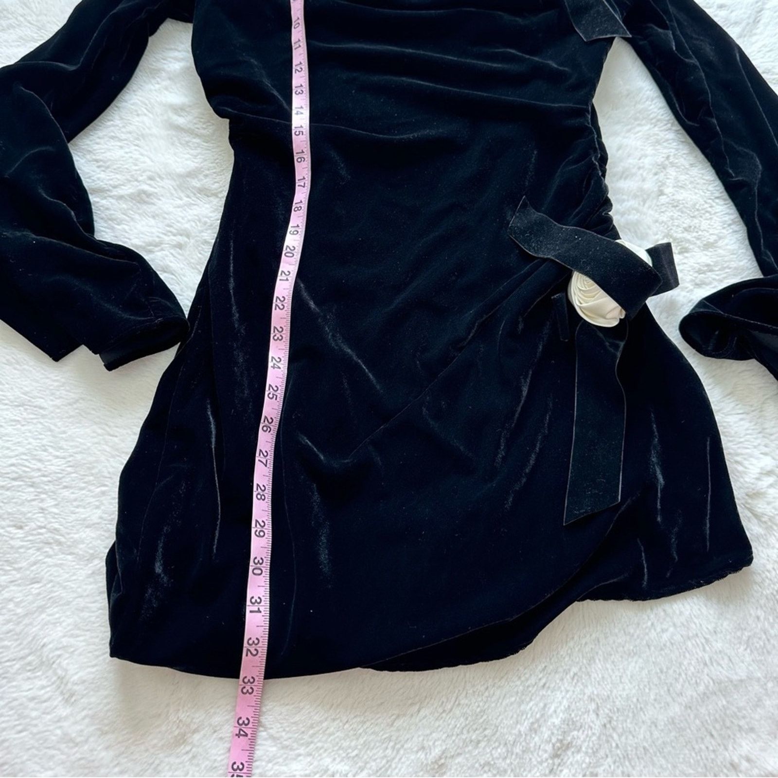 For Love & Lemons NWT!!! For Love and Lemons velvet dress size M Retail 280$ Size M / US 6-8 / IT 42-44 - 11 Thumbnail
