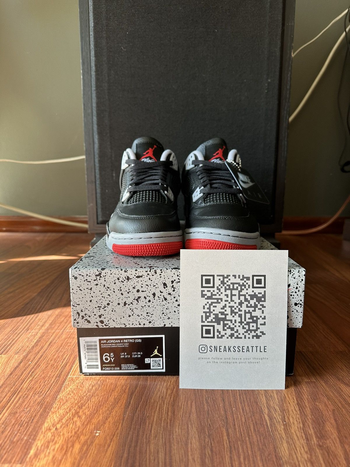 Jordan Brand Jordan 4 Retro Bred Reimagined (GS) Size 6.5Y/8W FQ8213-006 Size US 6.5 / EU 39-40 - 7 Thumbnail