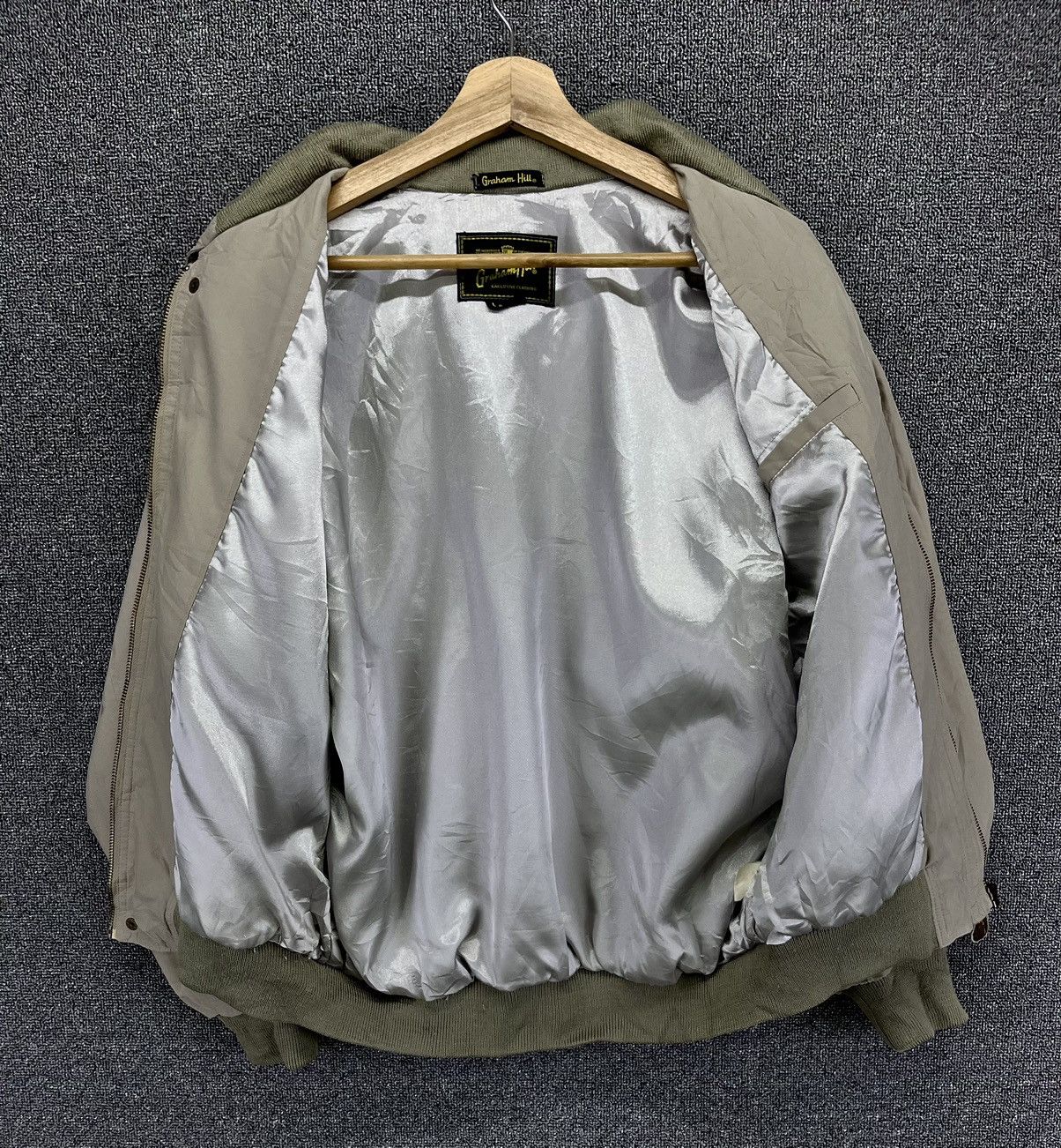 Japanese Brand Vintage Graham Hills NGK Spark Plug Bomber Style Jacket Size US L / EU 52-54 / 3 - 6 Thumbnail
