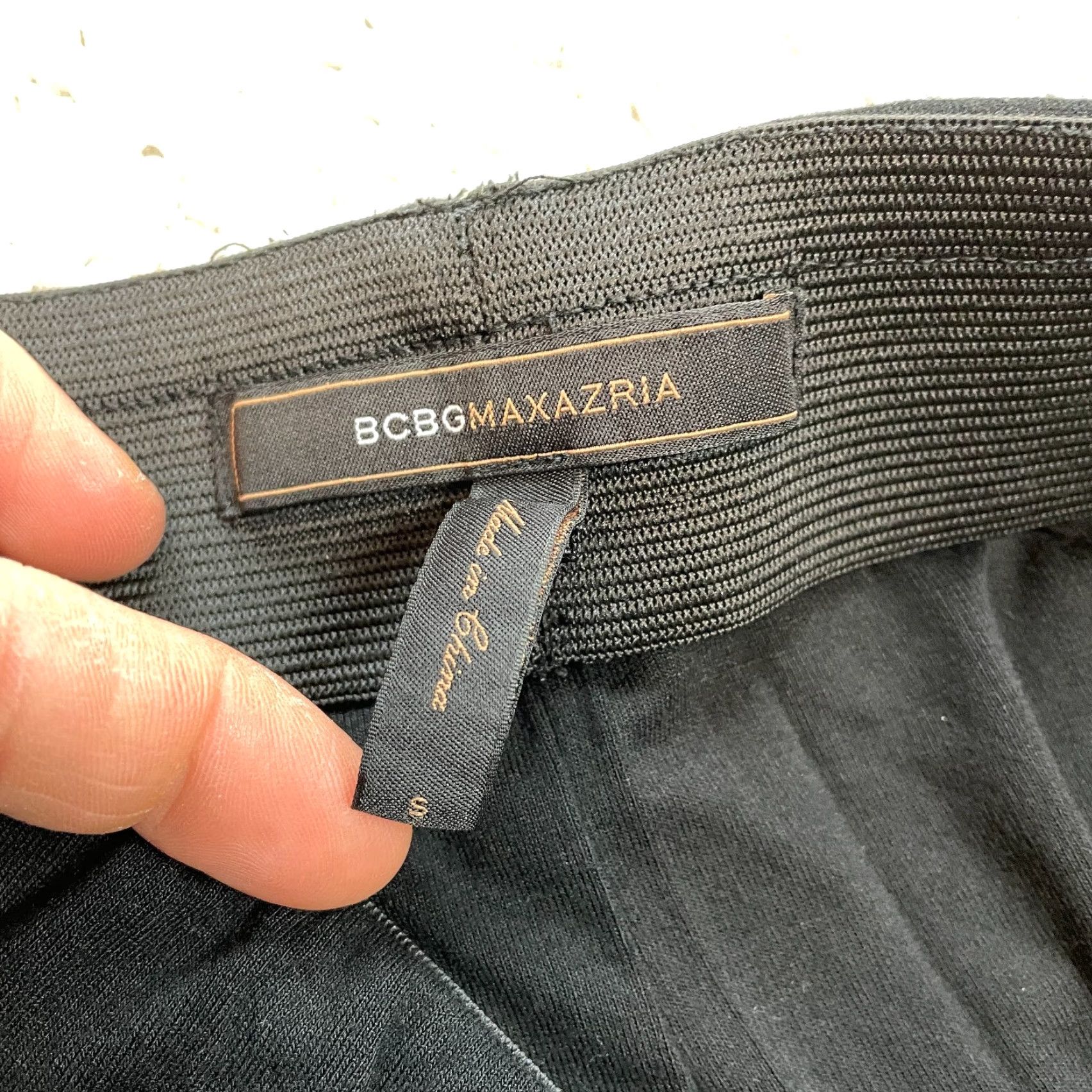 Bcbgmaxazria BCBGMAXAZRIA Skirt Womens Small Black Short Stretch Rayon Sabina Mini Vintage No Size 28" / US 6 / IT 42 - 4 Thumbnail