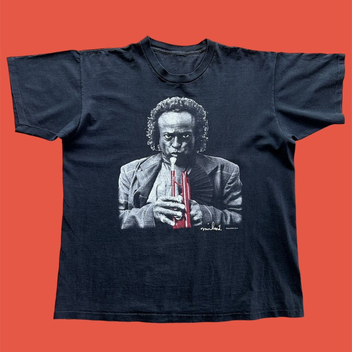 Vintage Vintage 1990’s Miles Davis Andazia tee Size US XL / EU 56 / 4 - 2 Thumbnail