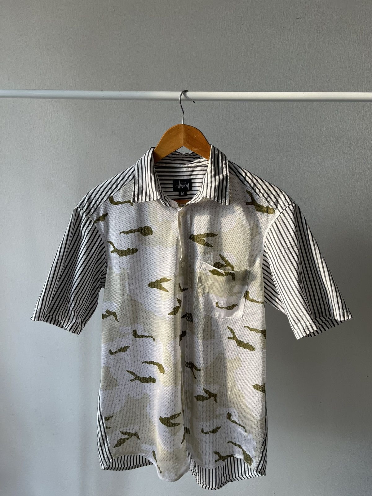 Stussy 90s Stussy Camo Mesh Button Shirt Size US M / EU 48-50 / 2 - 1 Thumbnail