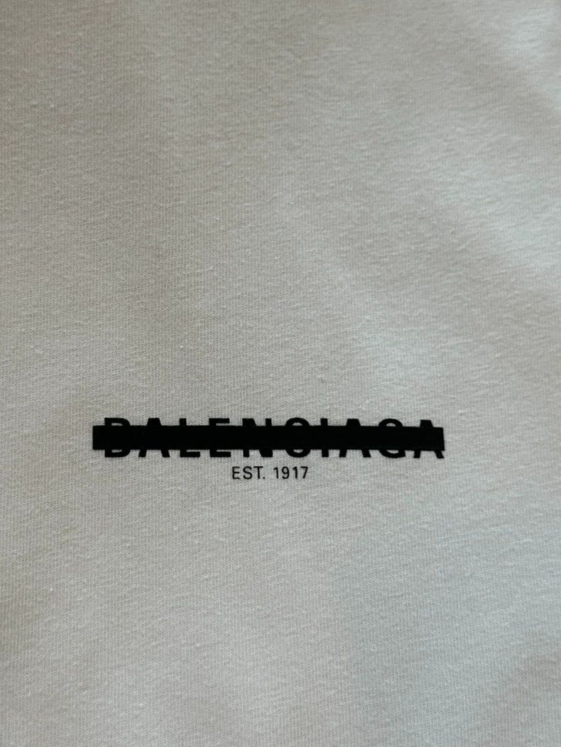 Balenciaga Balenciaga size 2 Covering short sleeve Size US S / EU 44-46 / 1 - 3 Thumbnail
