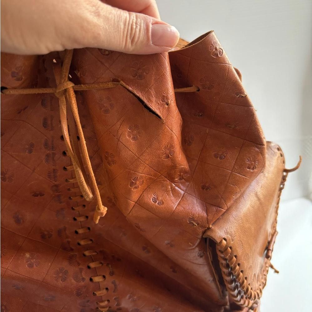 Designer Hand-Tooled Tan Brown Leather Backpack Size ONE SIZE - 6 Thumbnail