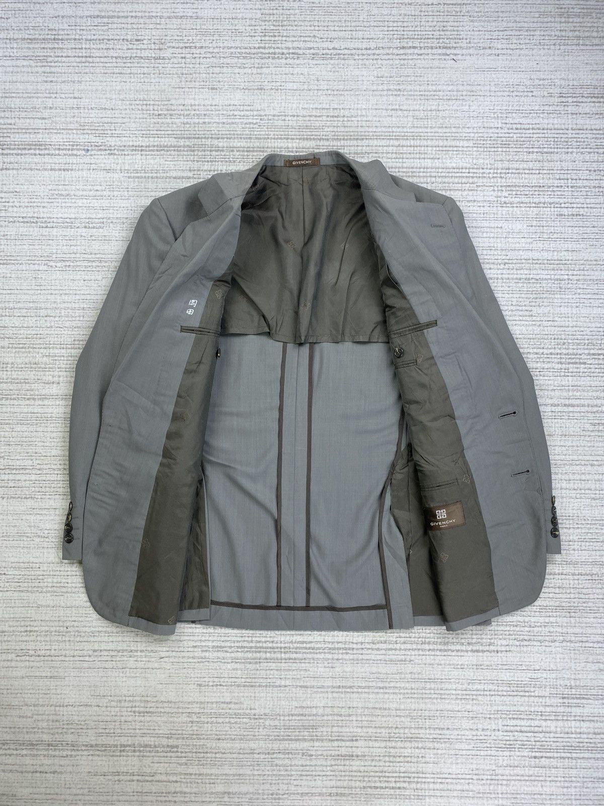 Givenchy × Japanese Brand × Vintage Vintage Givenchy Affordable Double Breasted Blazer Coat Size US M / EU 48-50 / 2 - 5 Thumbnail