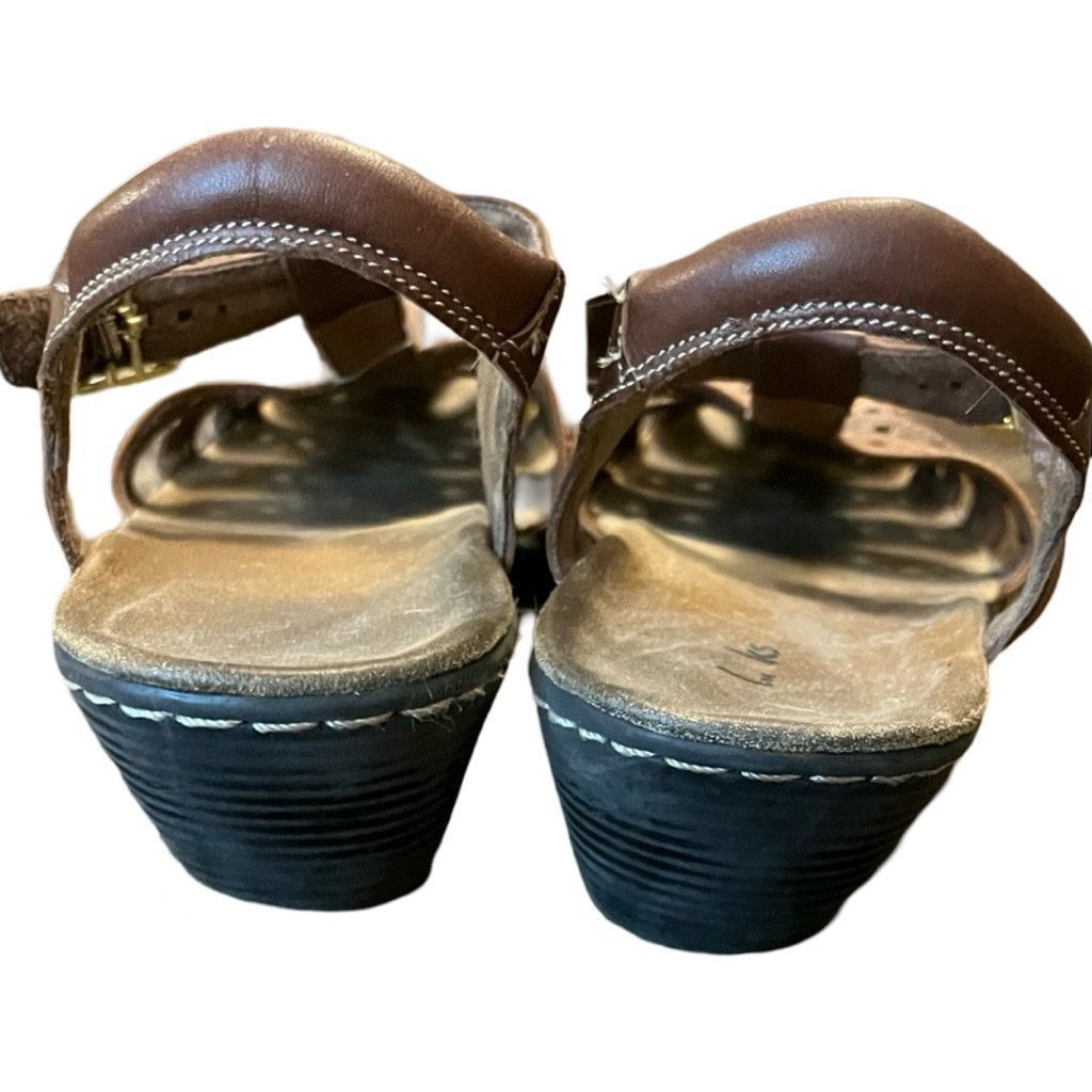 Clarks Clarks Wendy Closed Toe Comfy Strappy Boho Leather Sandals 8 Size US 8 / IT 38 - 5 Thumbnail