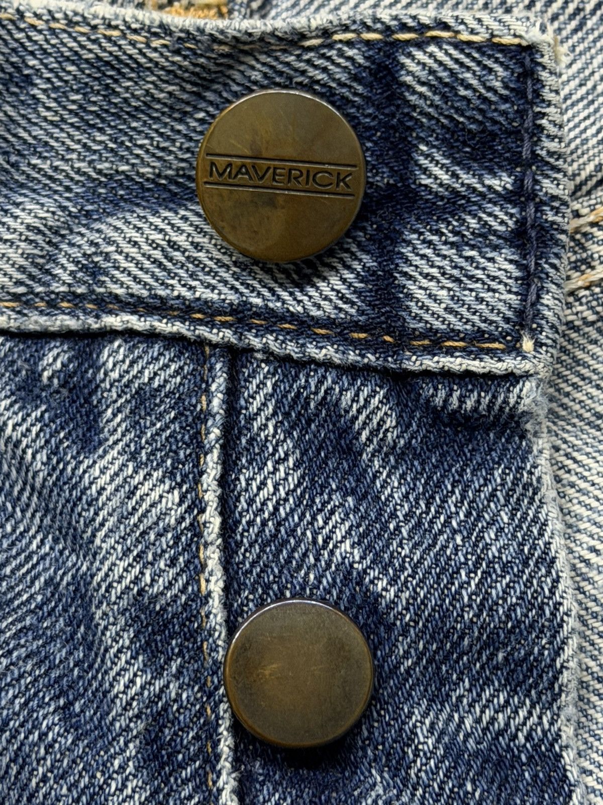 Japanese Brand Vintage 90s Maverick Blue Bell Selvedge Denim Jeans | W30 Size US 30 / EU 46 - 11 Thumbnail