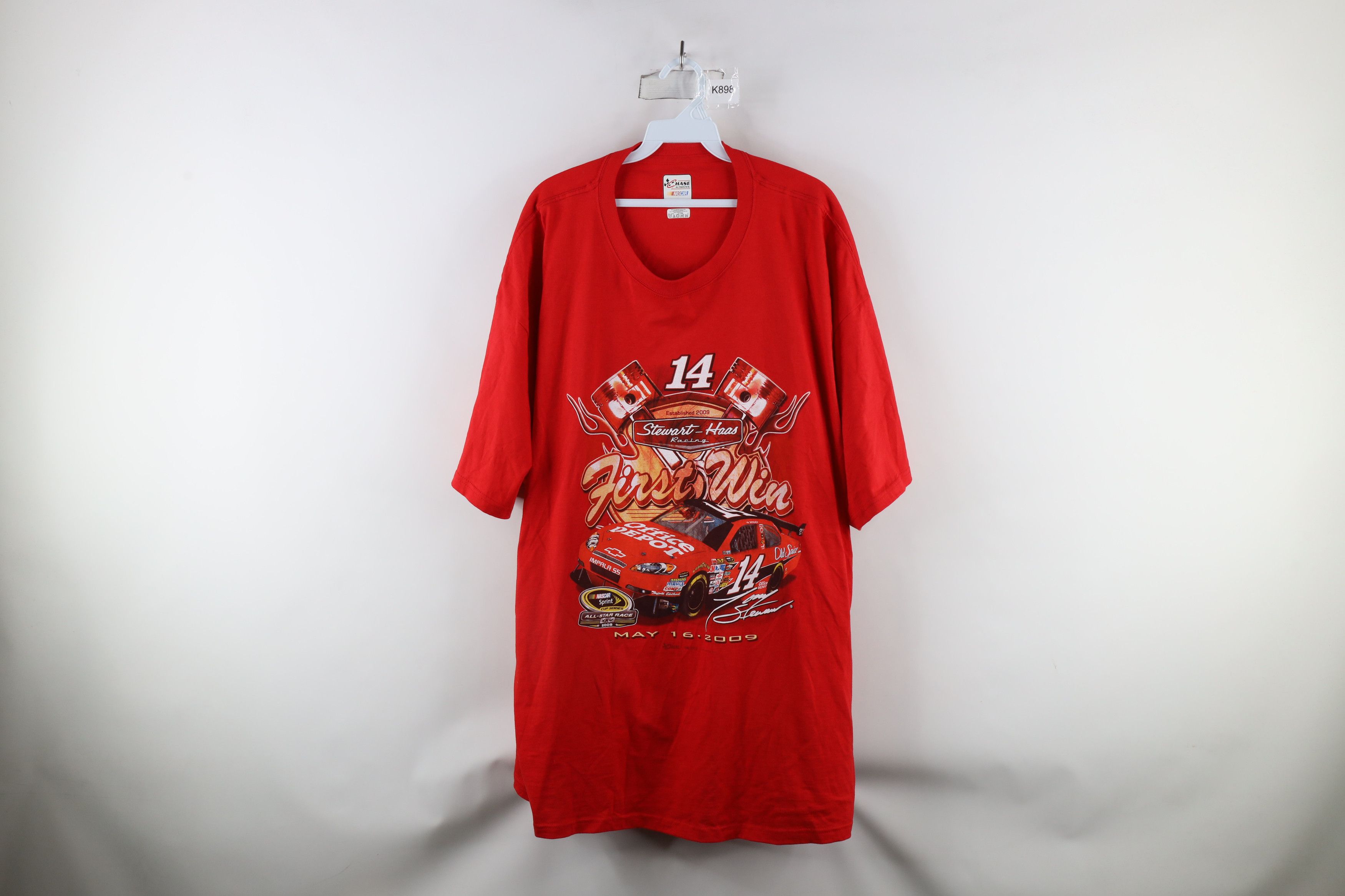 Vintage Vintage Y2K 2009 Tony Stewart Racing Short Sleeve T-Shirt Size US XXL / EU 58 / 5 - 1 Thumbnail