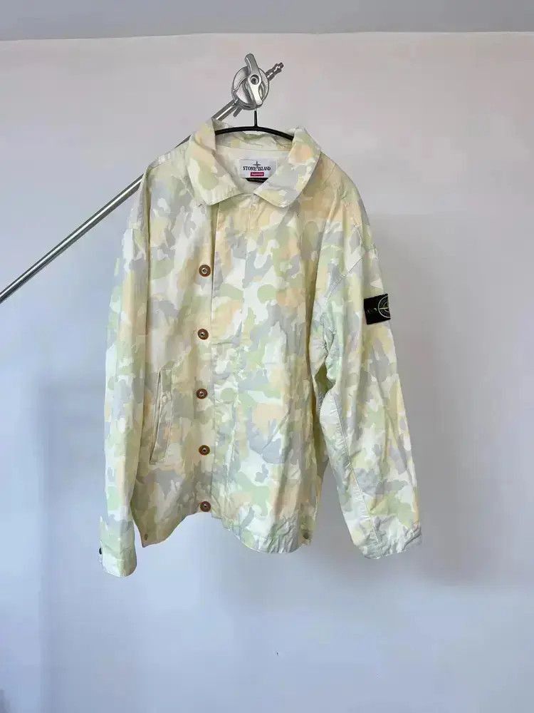 Supreme Supreme x Stone Island 22SS Camo Jacket Size US L / EU 52-54 / 3 - 1 Thumbnail