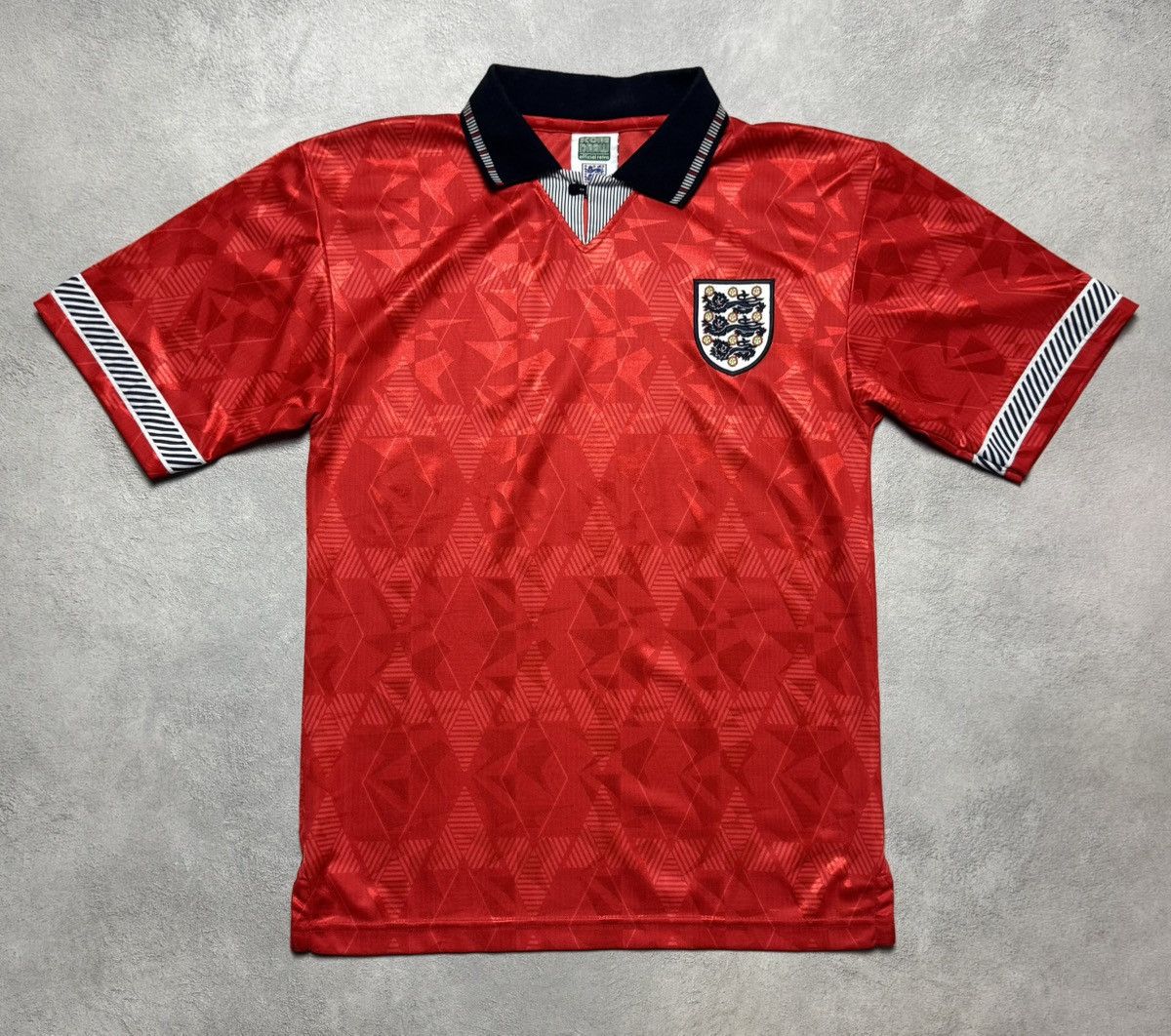 Vintage England 1990 1992 Away Football Soccer Jersey Vintage Size US S / EU 44-46 / 1 - 1 Thumbnail