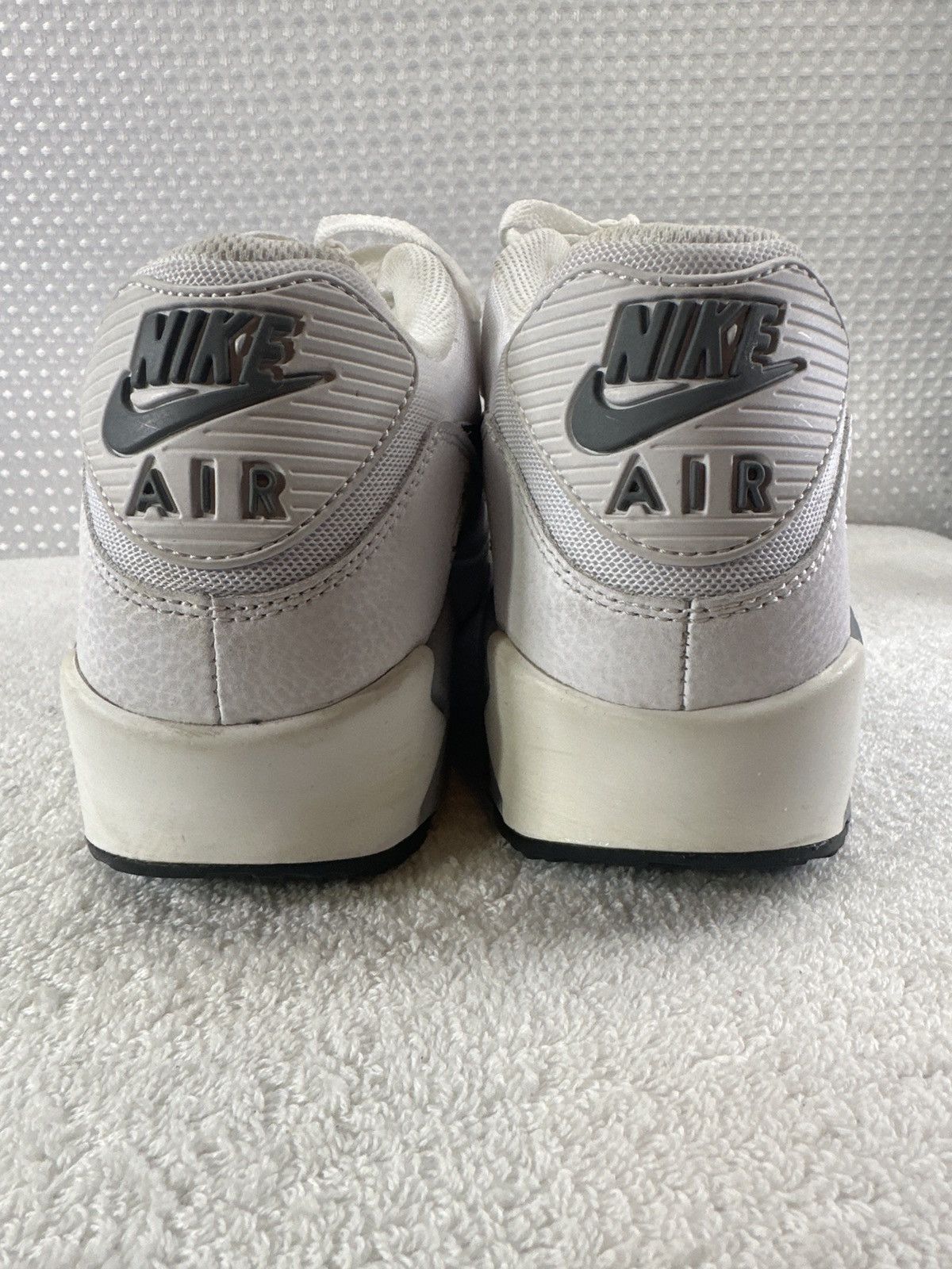 Nike Nike Air Max 90 Essential White/Grey Shoes Size US 11.5 / IT 41.5 - 4 Thumbnail