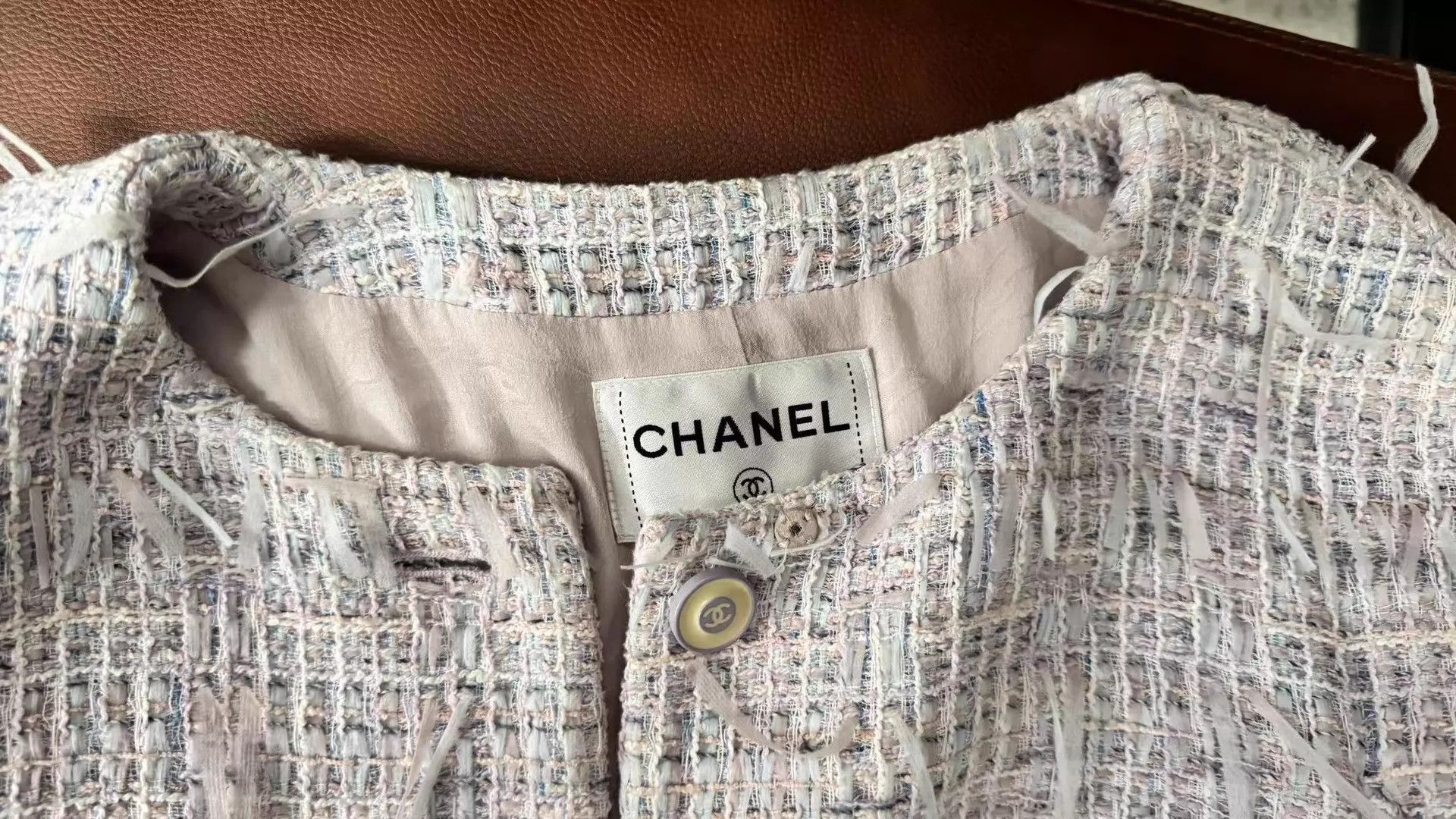 Chanel Chanel women's blazer Size XS / US 0-2 / IT 36-38 - 3 Thumbnail