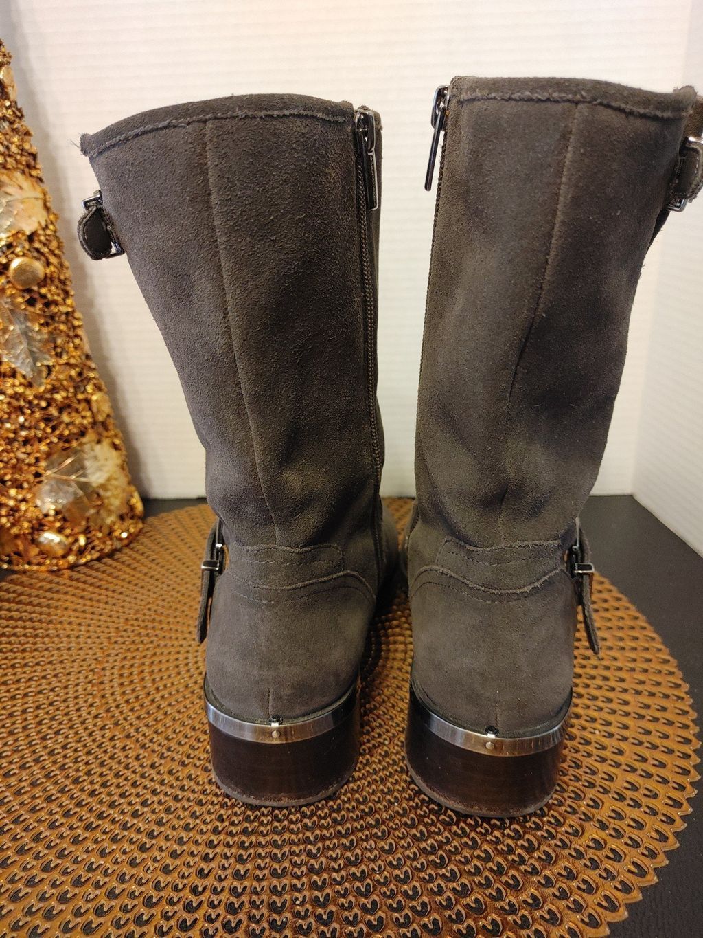Vince Camuto Vince Camuto Whyla Suede Booties Size 7.5 Size US 7.5 / IT 37.5 - 5 Thumbnail