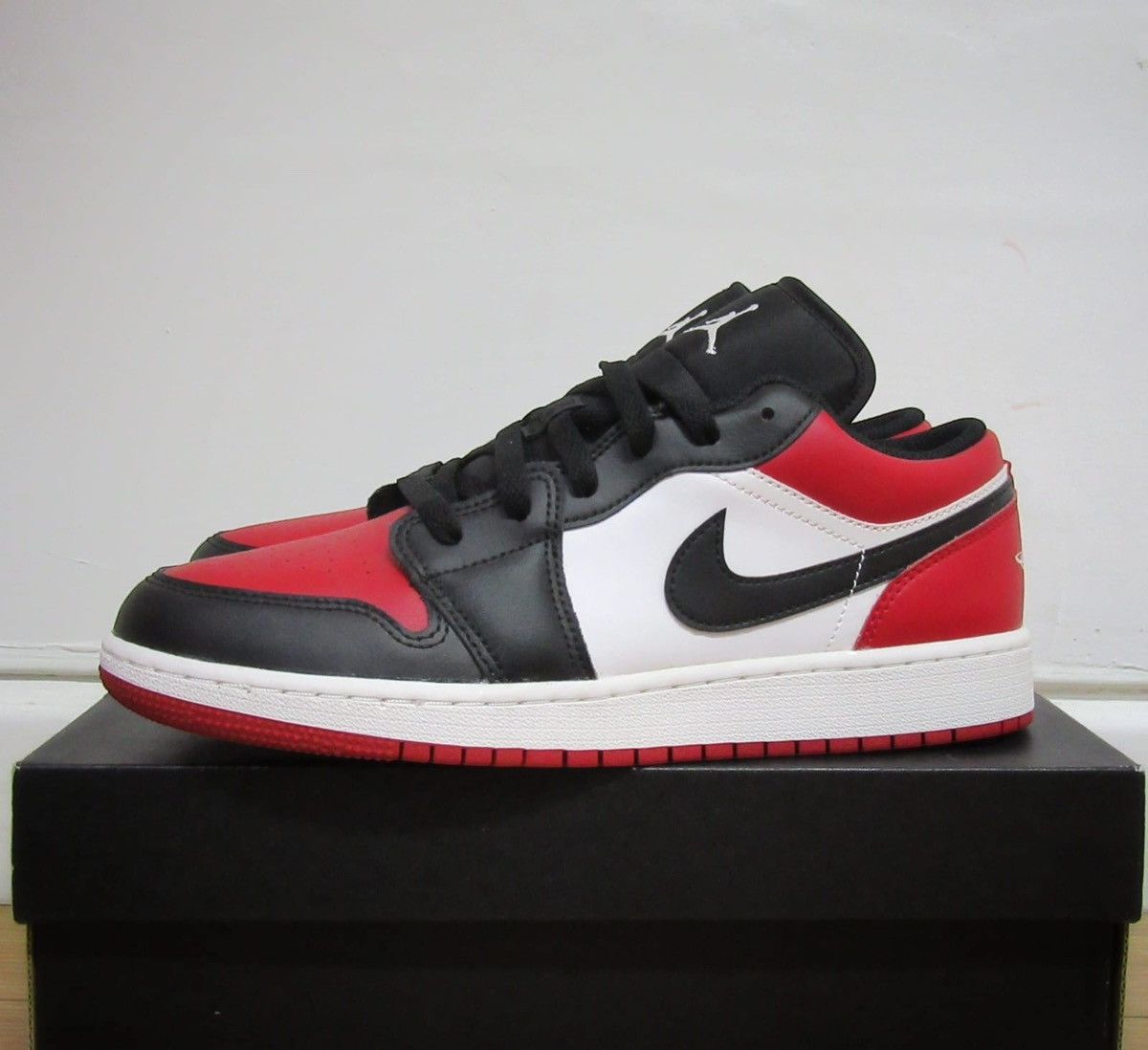 Jordan Brand Air Jordan 1 Low GS Bred Toe size EU 40-US 7Y Size US 7 / IT 37 - 3 Thumbnail