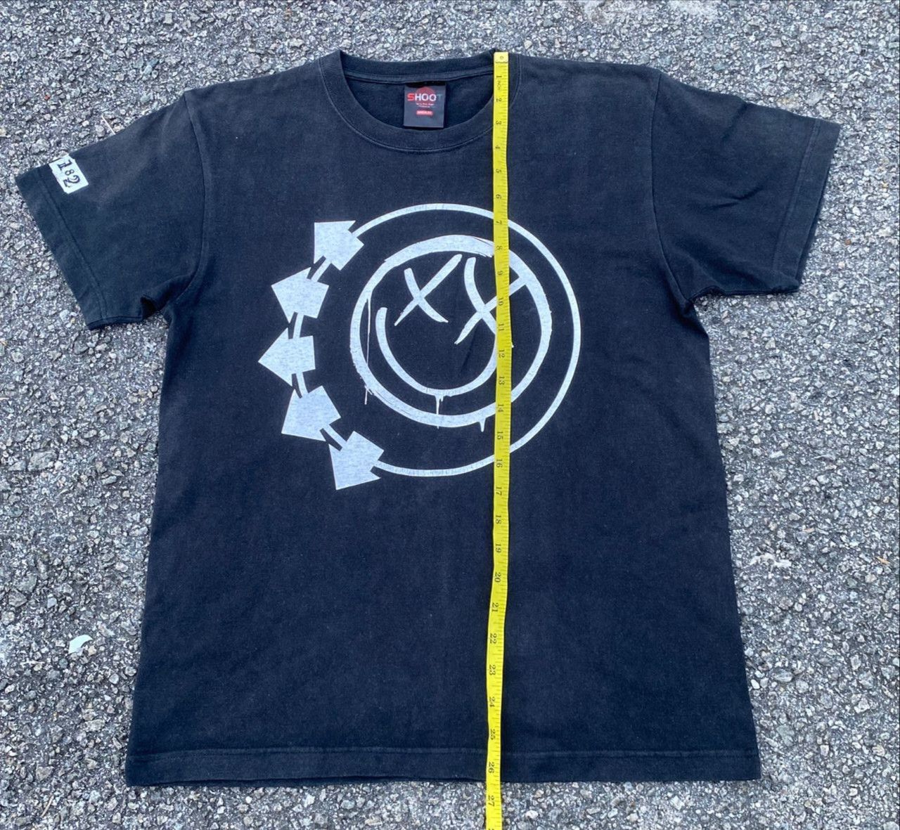 Band Tees Vintage Blink 182 Punk Rock Band Tshirt Size US M / EU 48-50 / 2 - 3 Thumbnail