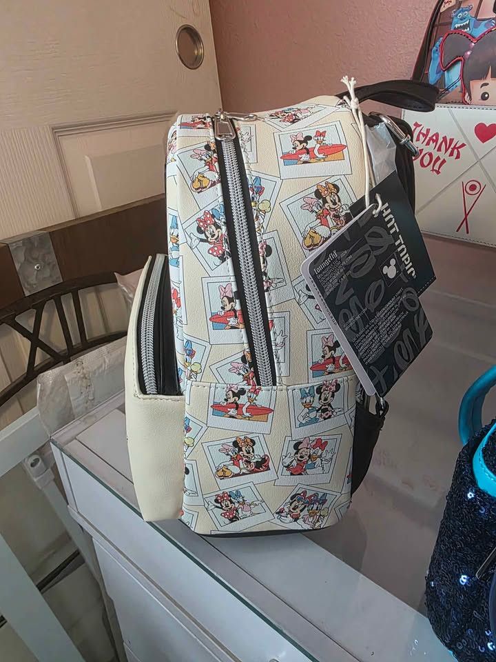 Other Loungefly Disney Minnie Daisy Polaroid Selfie Mini Backpack Size ONE SIZE - 3 Thumbnail