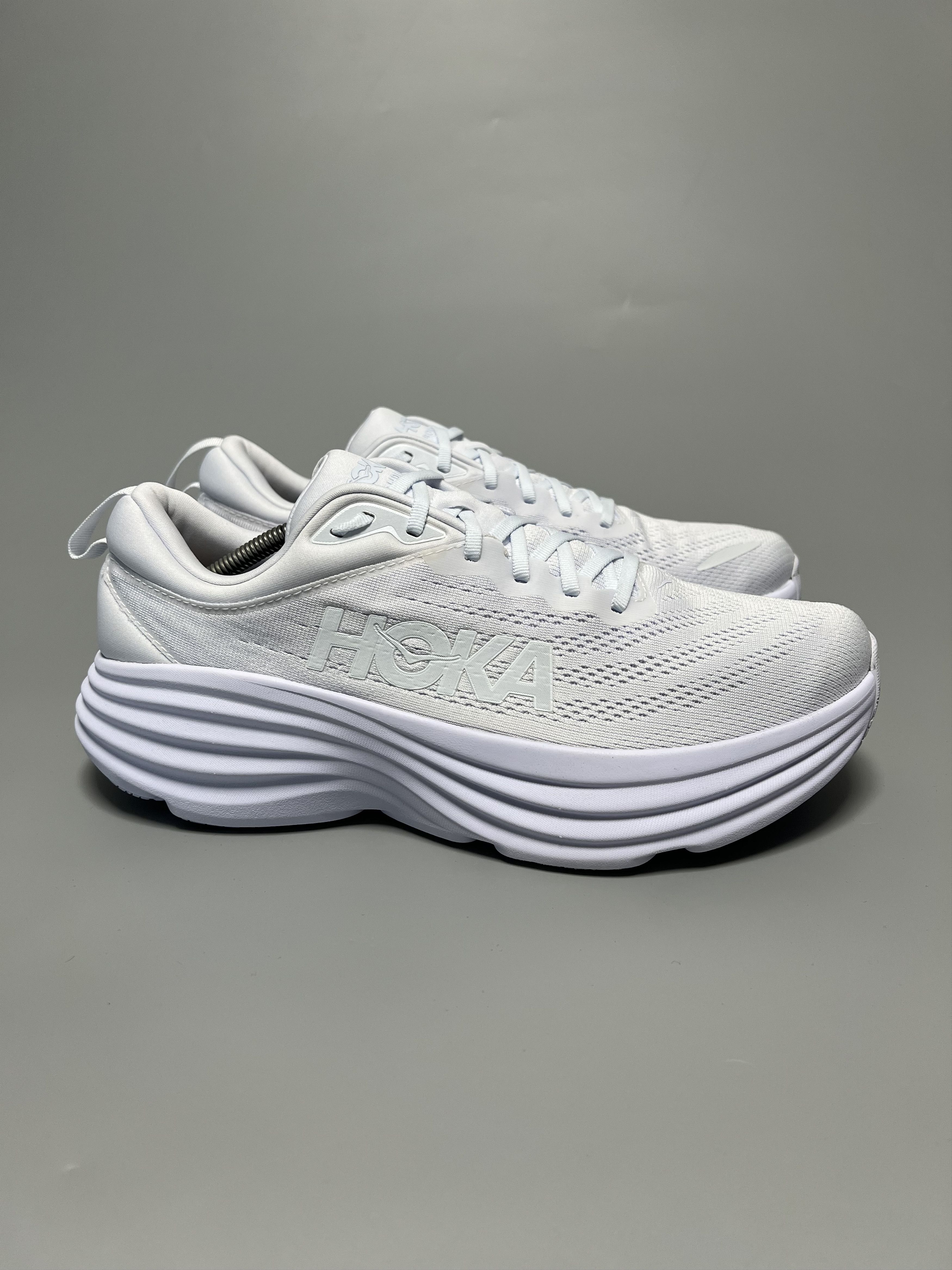 Hoka 11D Hoka One One Bondi 8 Running Shoes Gym Walking Size US 11 / EU 44 - 1 Thumbnail