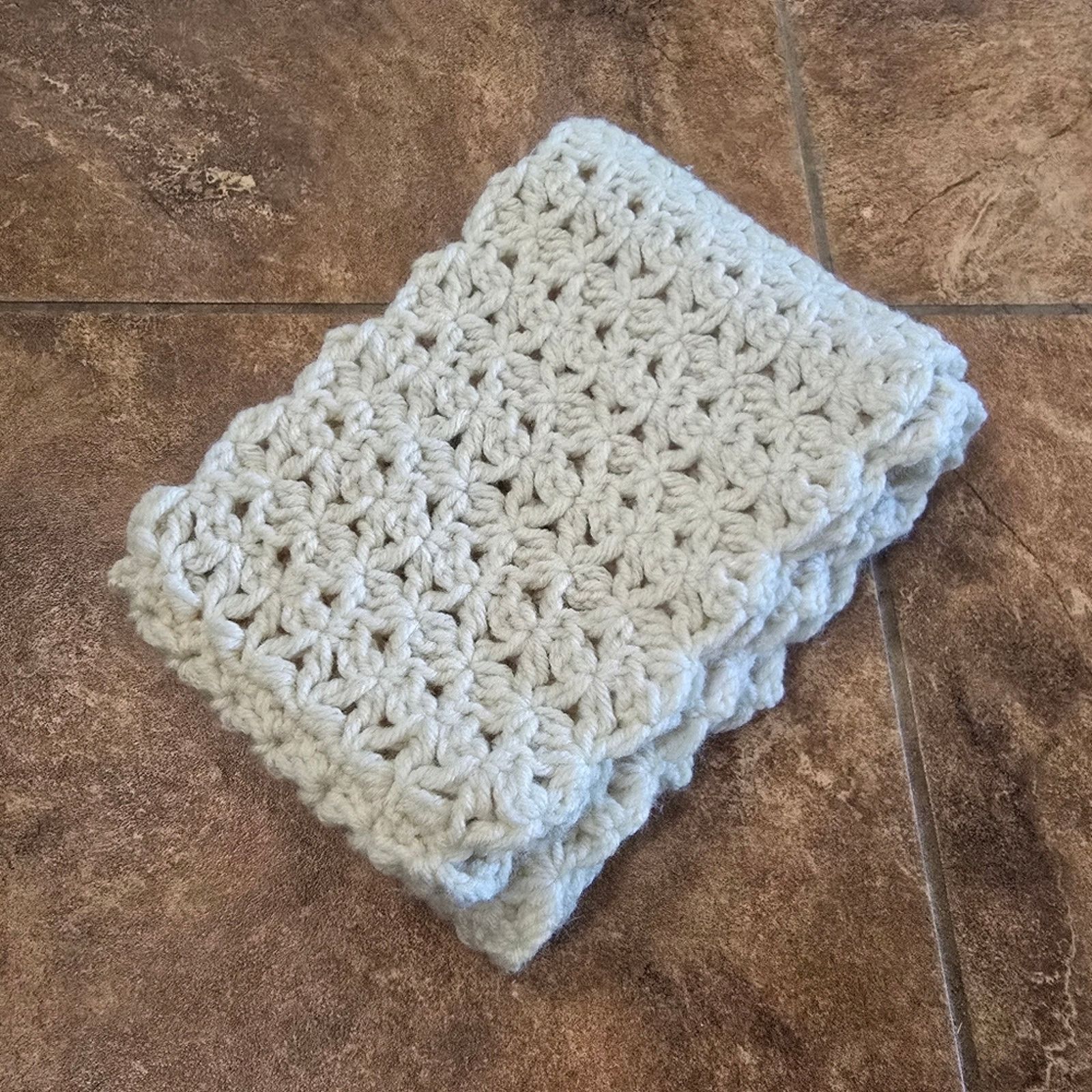 Other Cream Knit Winter Infinity Scarf Size ONE SIZE - 3 Thumbnail