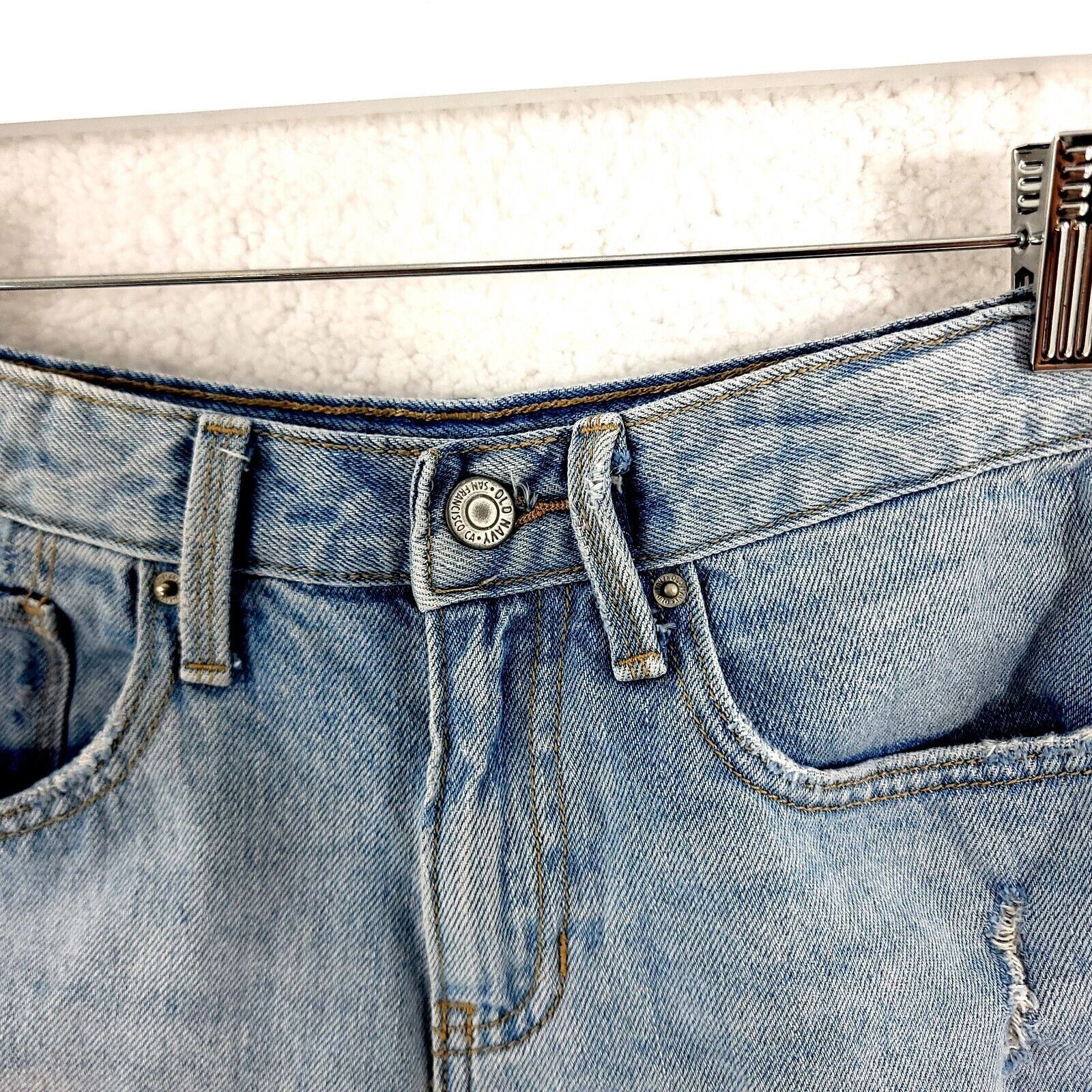 Old Navy Old Navy Blue Denim Cut Off Jean Shorts High Rise Size 14 Gi Size 26" / US 2 / IT 38 - 3 Thumbnail