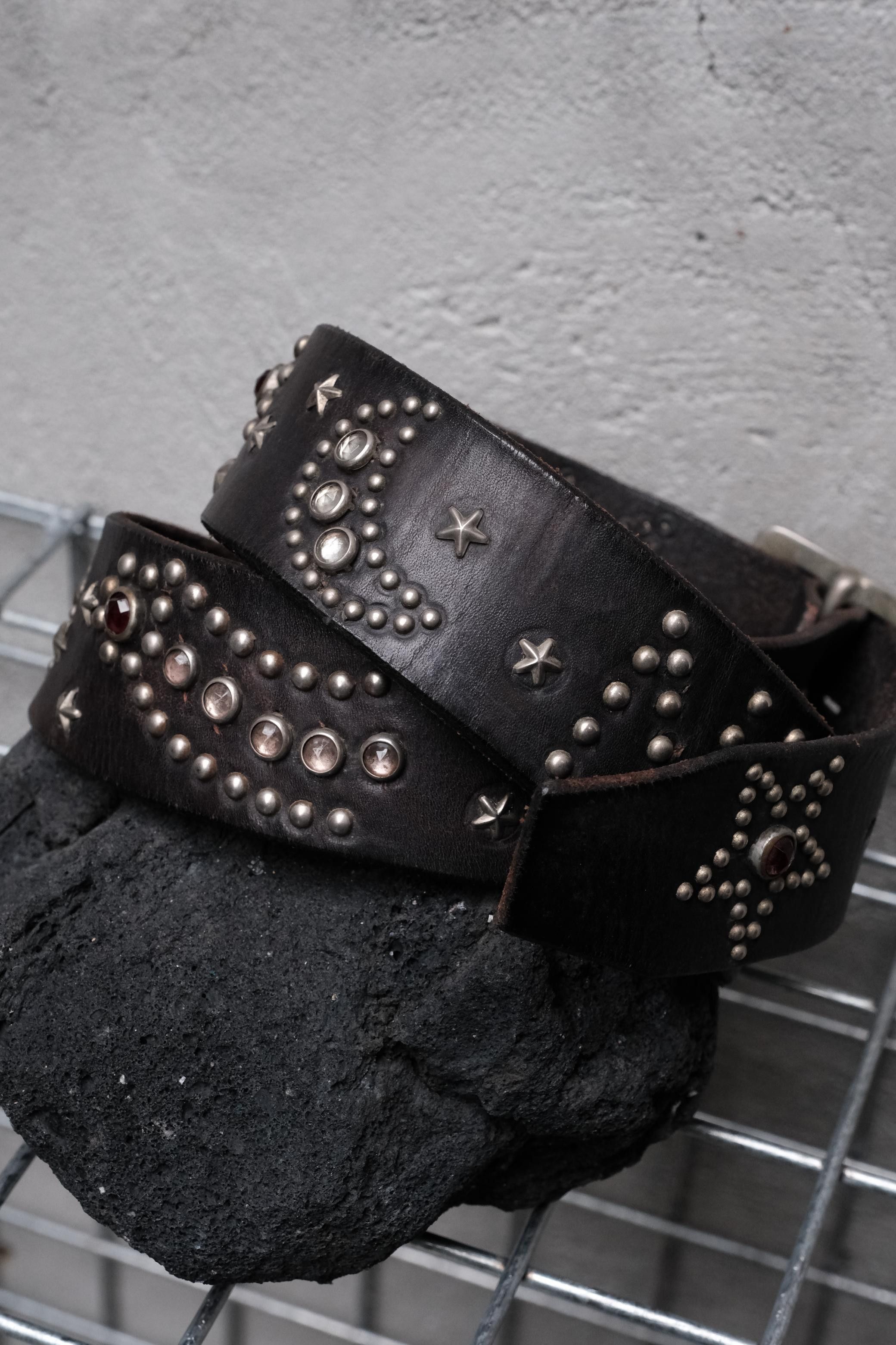 Hollywood Trading Company HTC Hollywood Trading Company CAPRICORN Studded Belt Size ONE SIZE - 3 Thumbnail