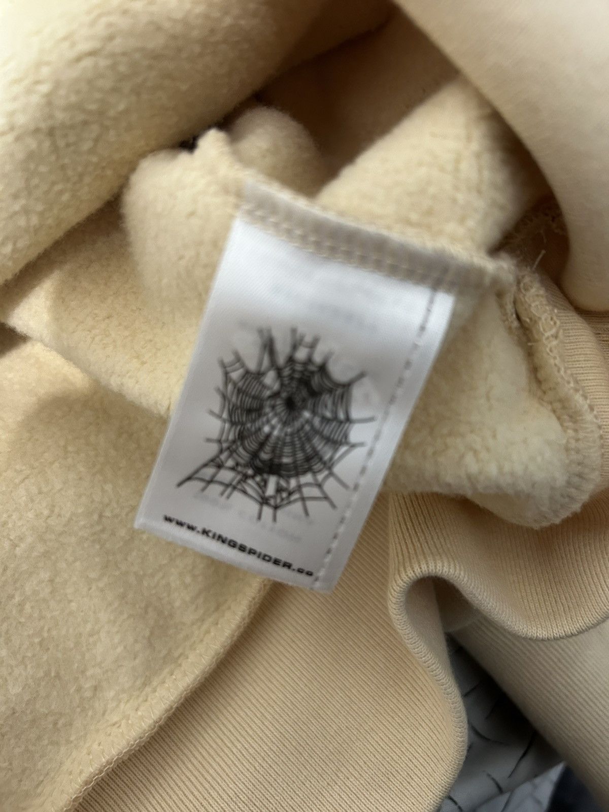 Sp5der × Spyder CREAM OG WEB V2 HOODIE Size US M / EU 48-50 / 2 - 6 Thumbnail