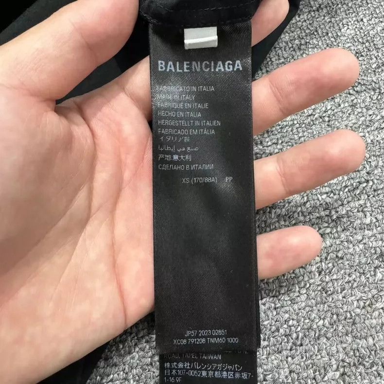 Balenciaga Balenciaga Black Distressed Short Sleeve Shirt Size US XS / EU 42 / 0 - 3 Thumbnail