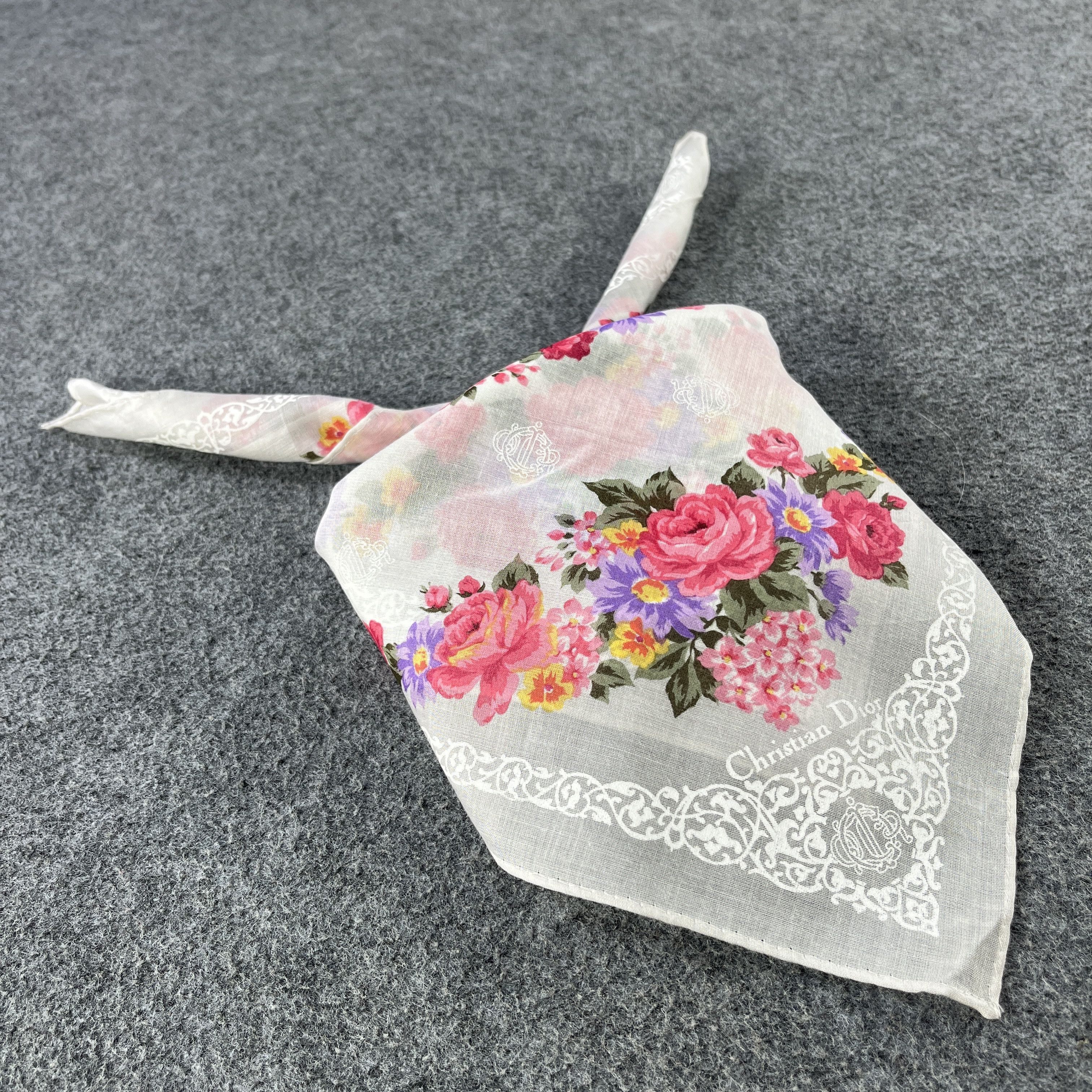 Vintage Christian Dior Handkerchief / Bandana / Neckerchief B094 Size ONE SIZE - 1 Thumbnail