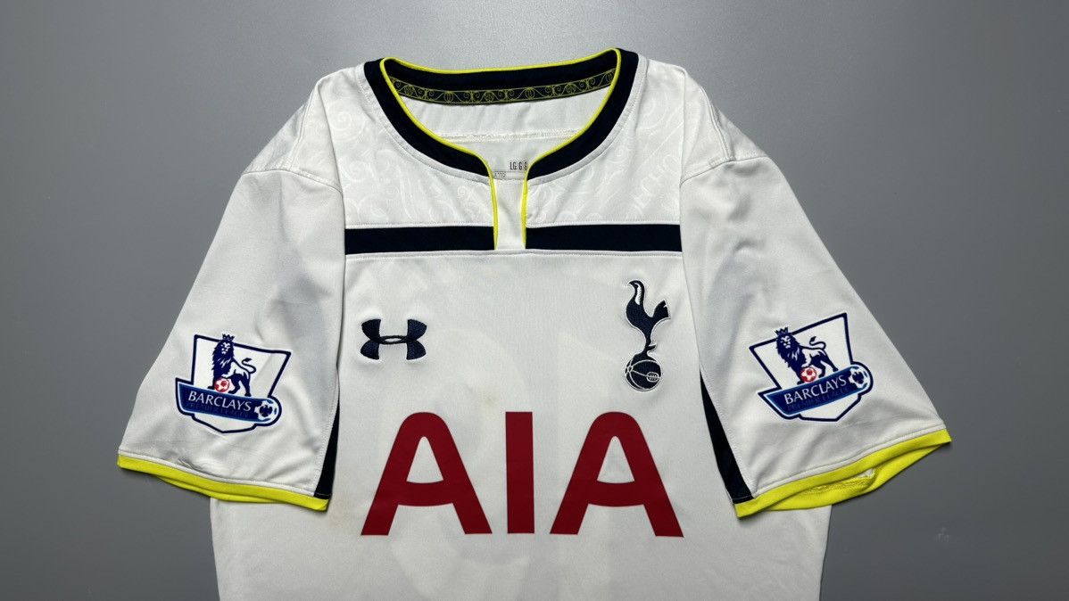 Under Armour TOTTENHAM UNDER ARMOUR 2014/2015 FOOTBALL JERSEY #19 DEMBELE Size US L / EU 52-54 / 3 - 3 Thumbnail