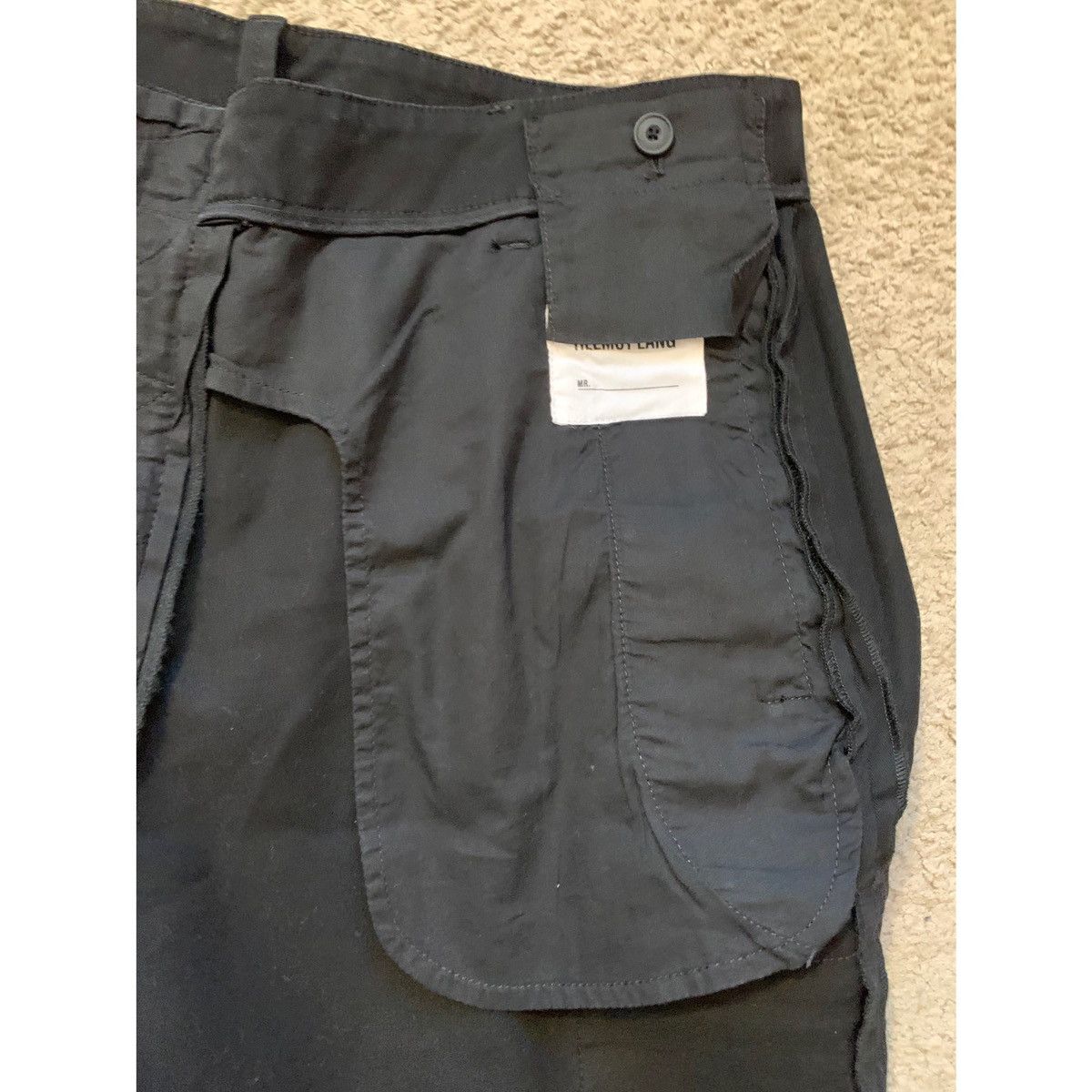 Helmut Lang HELMUT LANG MILITARY CARGO CROPPED PANTS Size US 32 / EU 48 - 20 Thumbnail