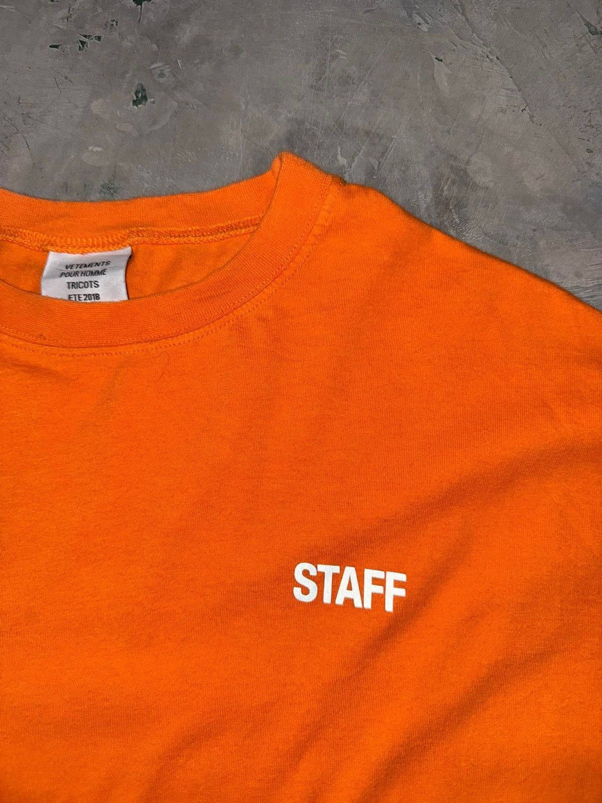 Vetements Vetements Staff 3M reflective Oversized tee Size US S / EU 44-46 / 1 - 4 Thumbnail