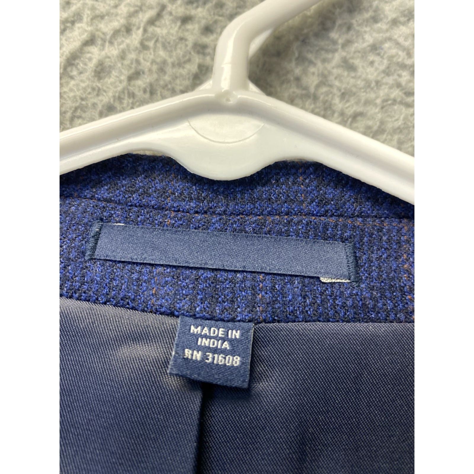 Vintage VINTAGE Jos A Bank Men's Suit Jacket Blue Plaid Wool Spandex 44R Business Wedding Formal Size 44R - 3 Thumbnail