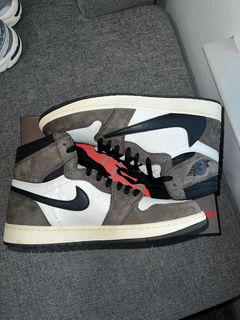 Jordan 1 High x Travis Scott “Mocha” size 12.0 $1,000 Supreme x