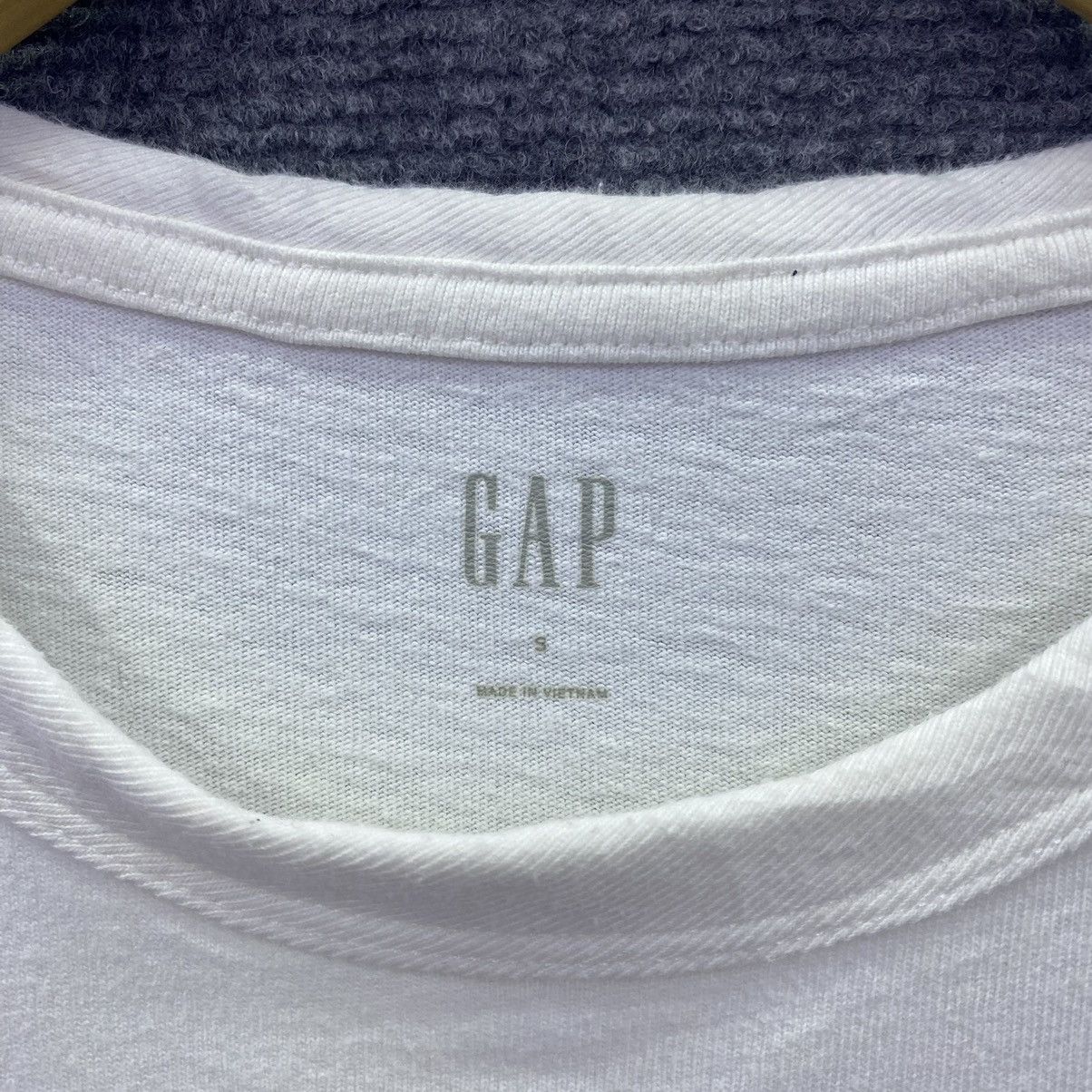 Gap × Vintage Vintage GAP ‘ Fall Into The Gap’ Size US S / EU 44-46 / 1 - 5 Thumbnail