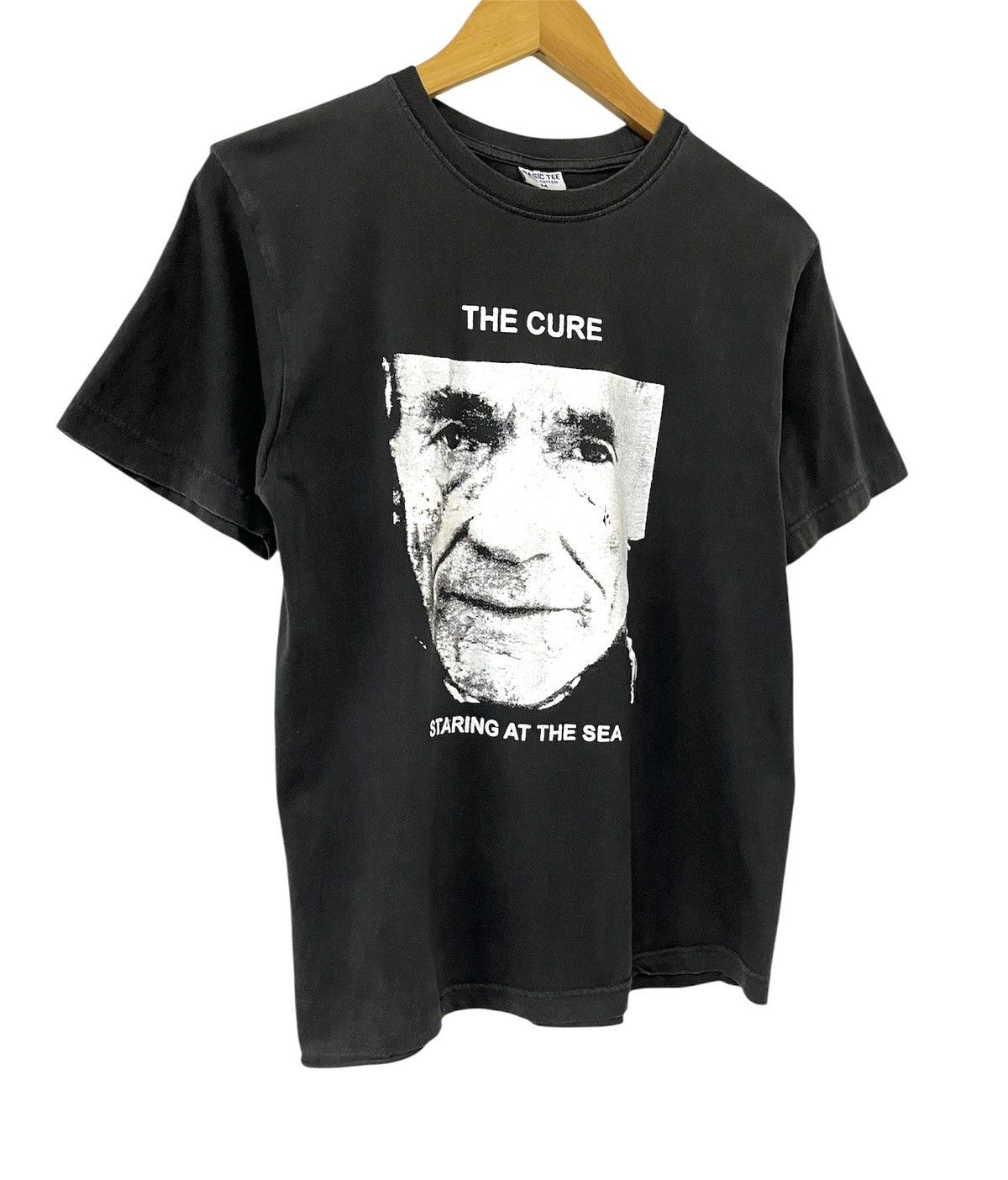 Band Tees THE CURE STARING AT THE SEA VINTAGE GOTHIC ROCK BAND TSHIRT Size US M / EU 48-50 / 2 - 2 Thumbnail