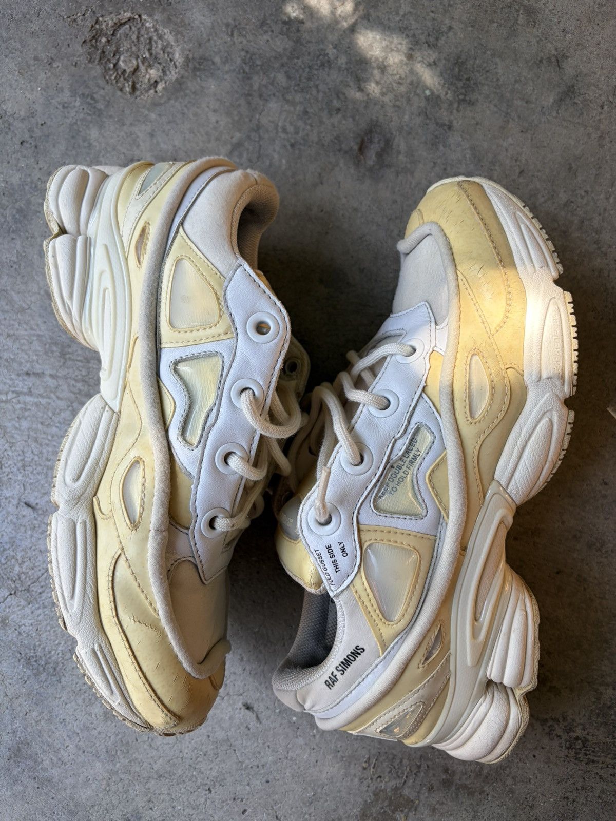 Raf Simons raf simons ozweegos bunny white Size US 8 / EU 41 - 4 Thumbnail