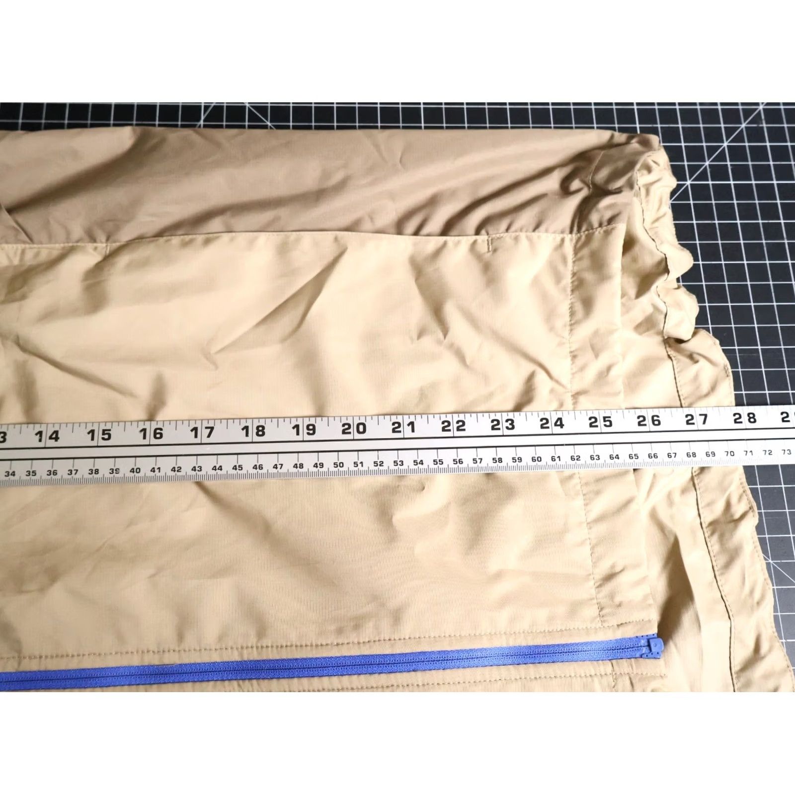 Nike ACG Nike ACG Windbreaker Jacket Men M Beige Hooded Full Zip High Neck Size US M / EU 48-50 / 2 - 6 Thumbnail