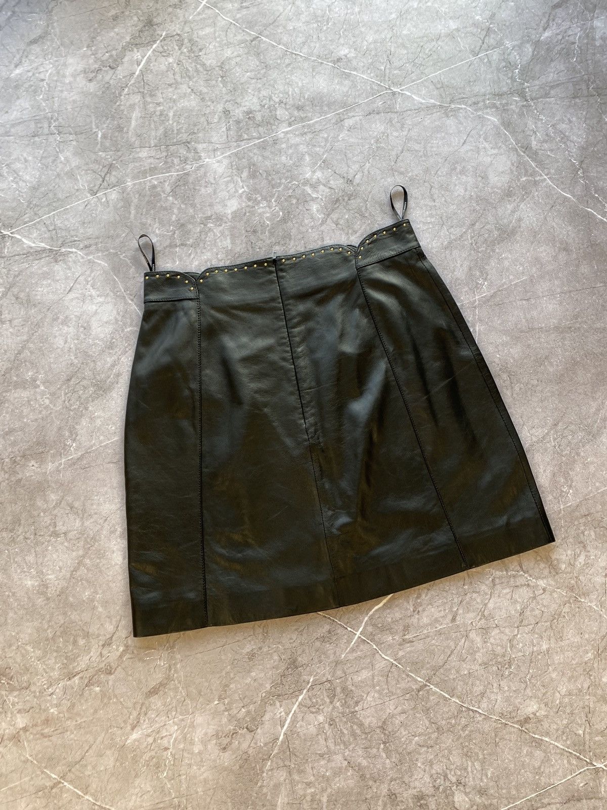 Karen Millen × Leather Karen Millen Fine Leather Stupped Waistband A-Line Skirt Size 32" / US 10 / IT 46 - 11 Thumbnail