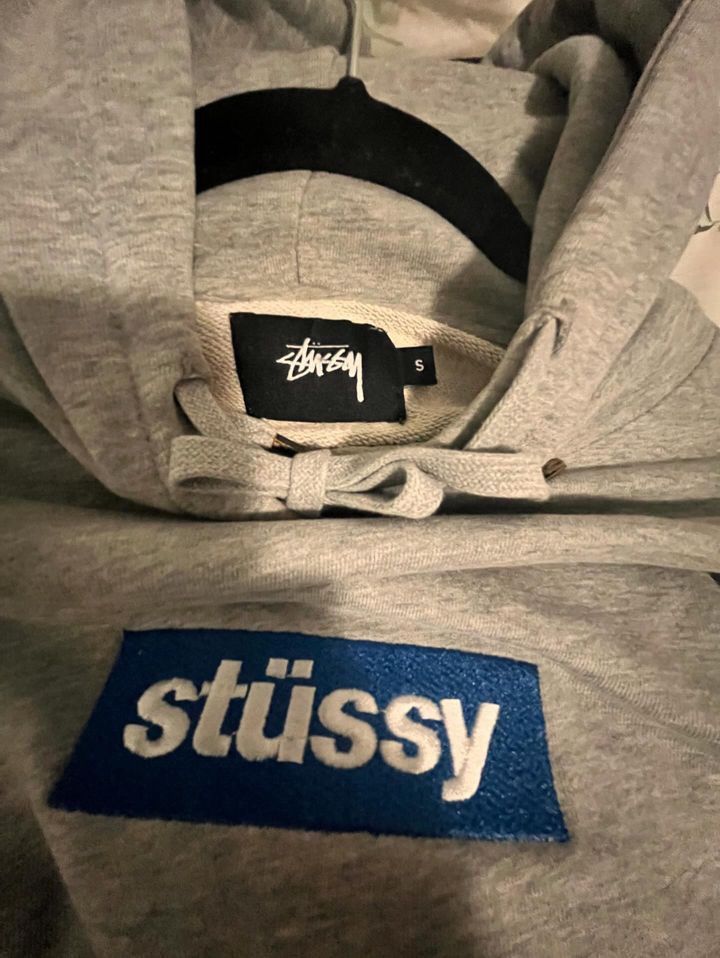 Stussy Stussy Logo Box🔥 Size US S / EU 44-46 / 1 - 3 Thumbnail
