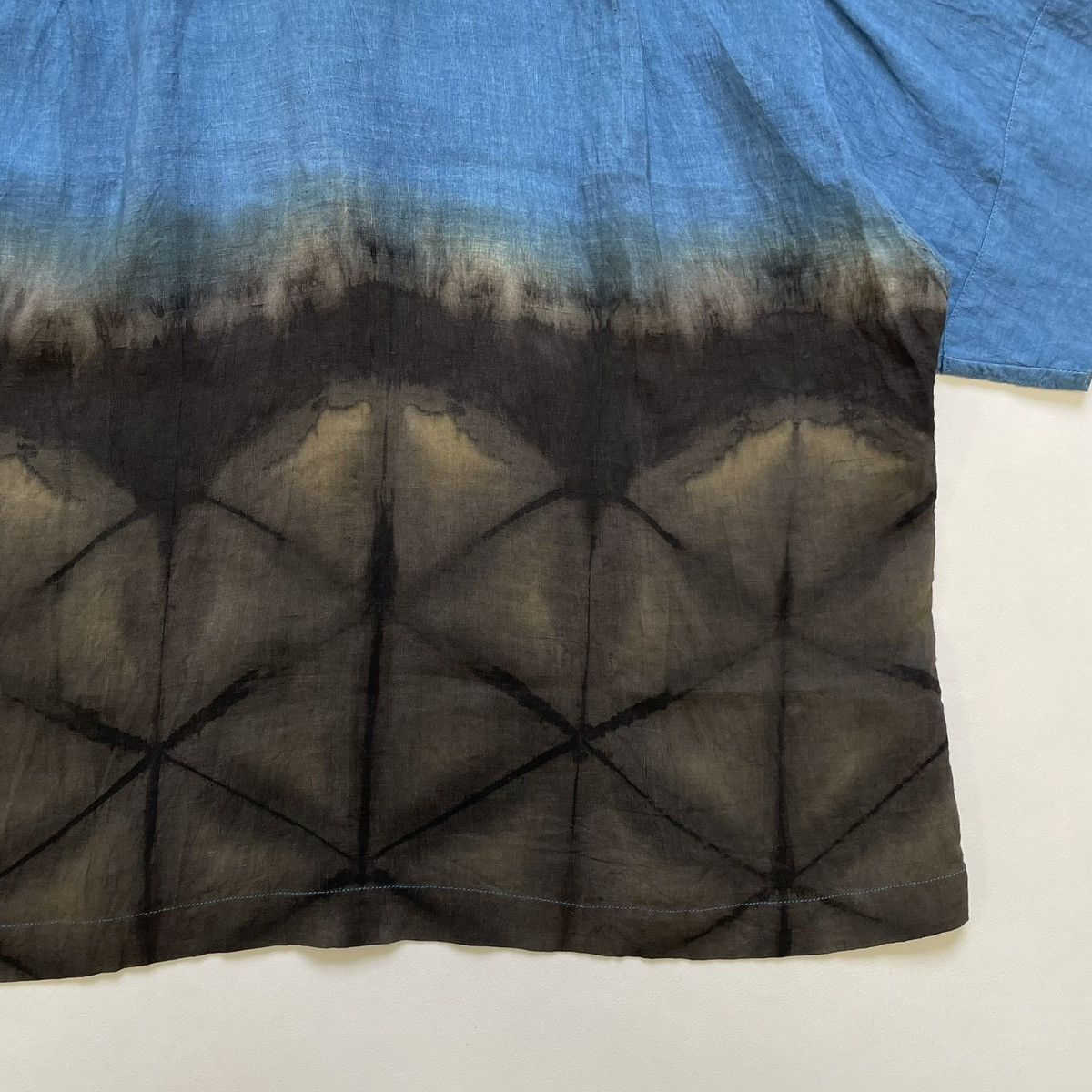 Story Mfg. Blue/Black ‘Peace Tie Dye’ Print Shirt Size US L / EU 52-54 / 3 - 17 Thumbnail
